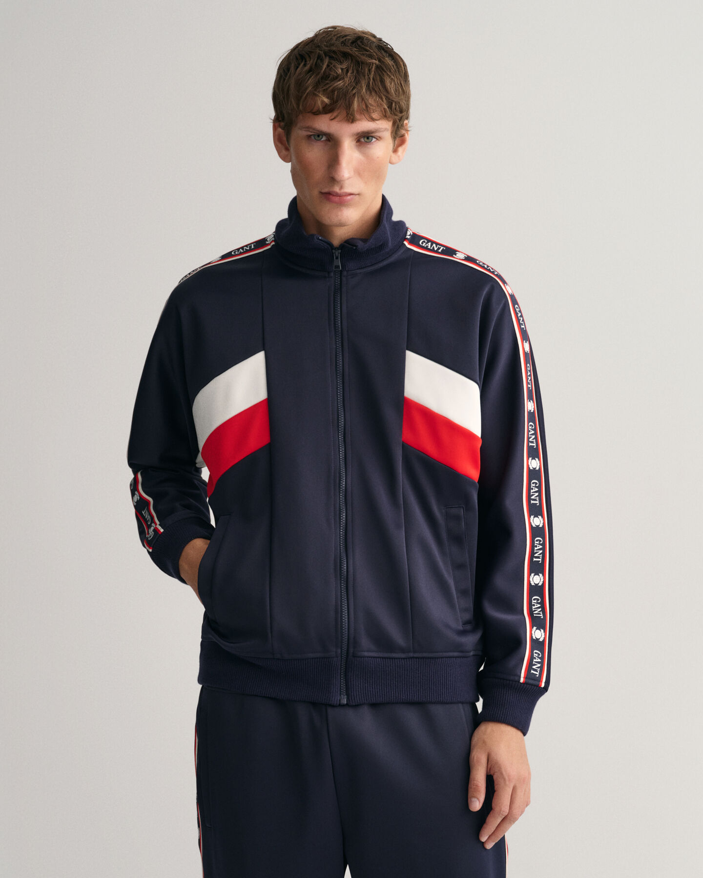 Blusão Tracksuit Retro Crest