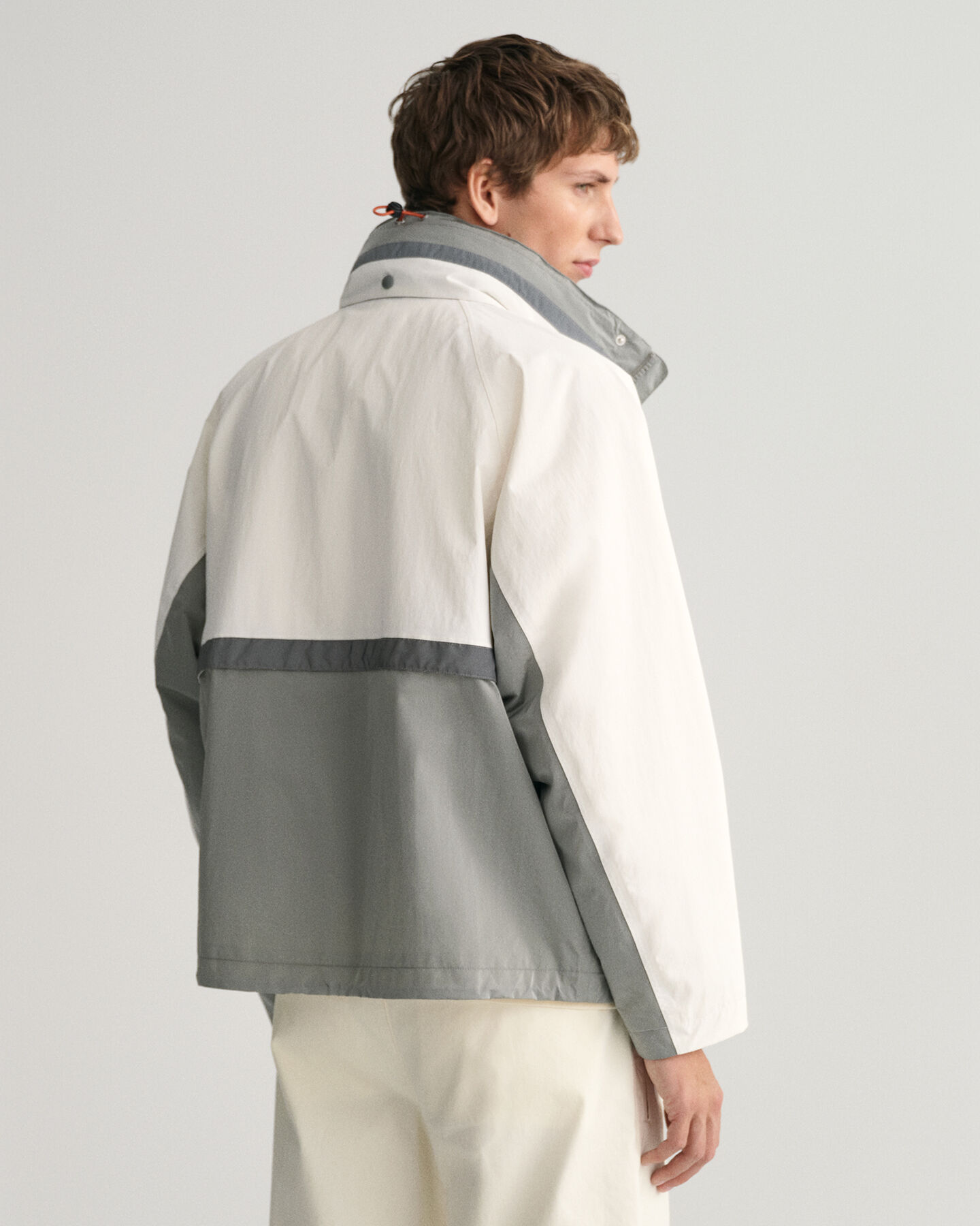 Blusão estilo piloto de corridas