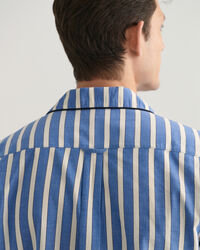 Conjunto de pijama Oxford às riscas