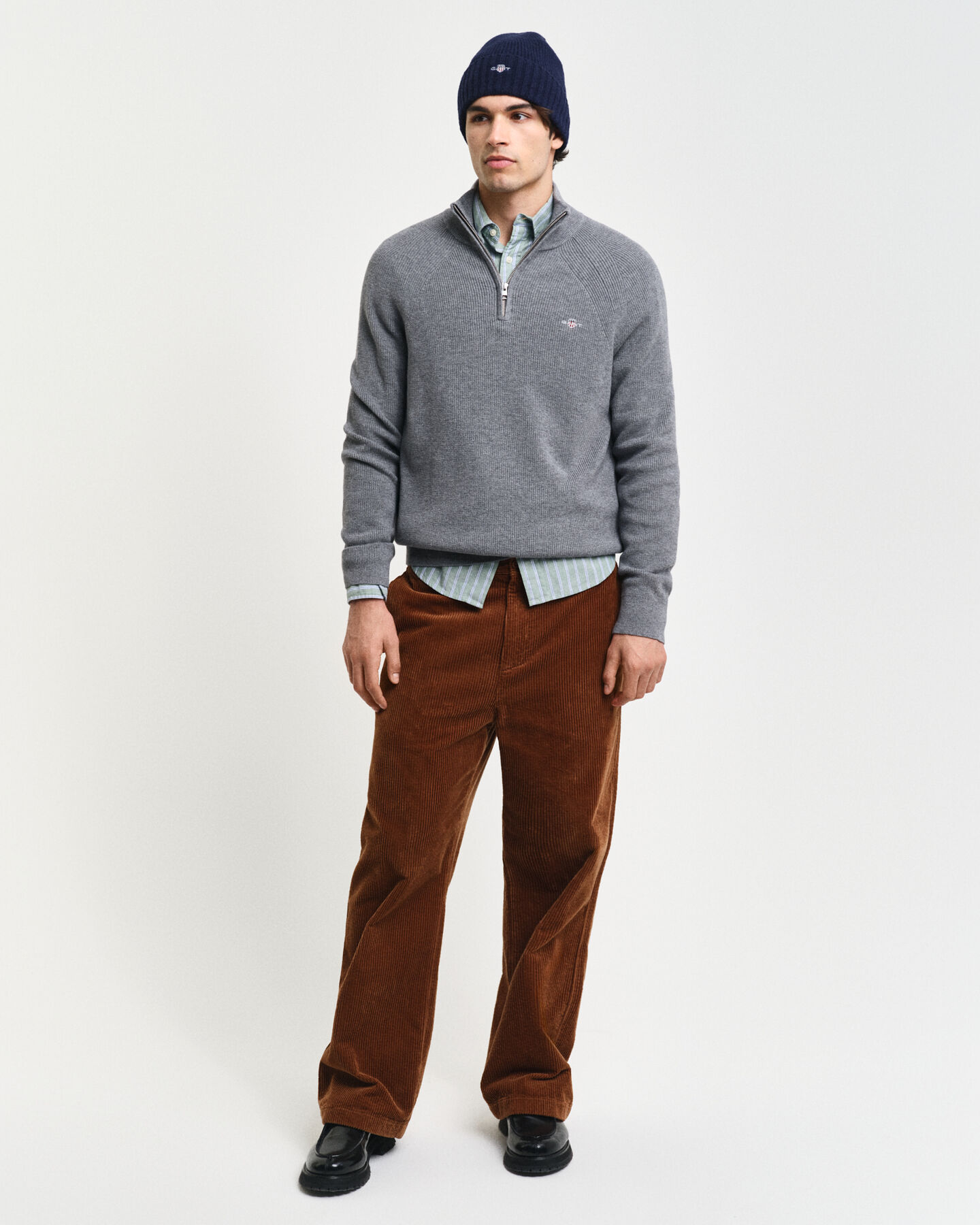 Camisola de malha canelada em l&atilde; e algod&atilde;o com meio fecho de correr