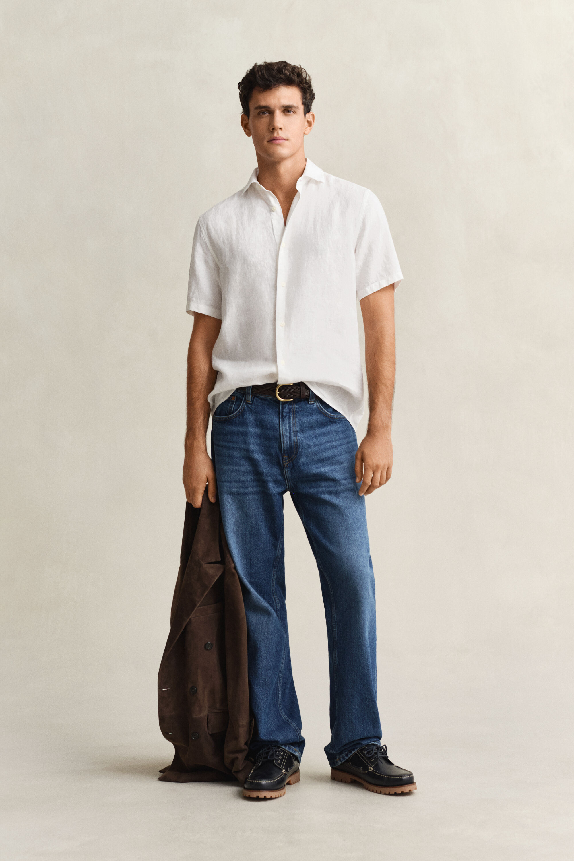 Camisa de manga curta em linho