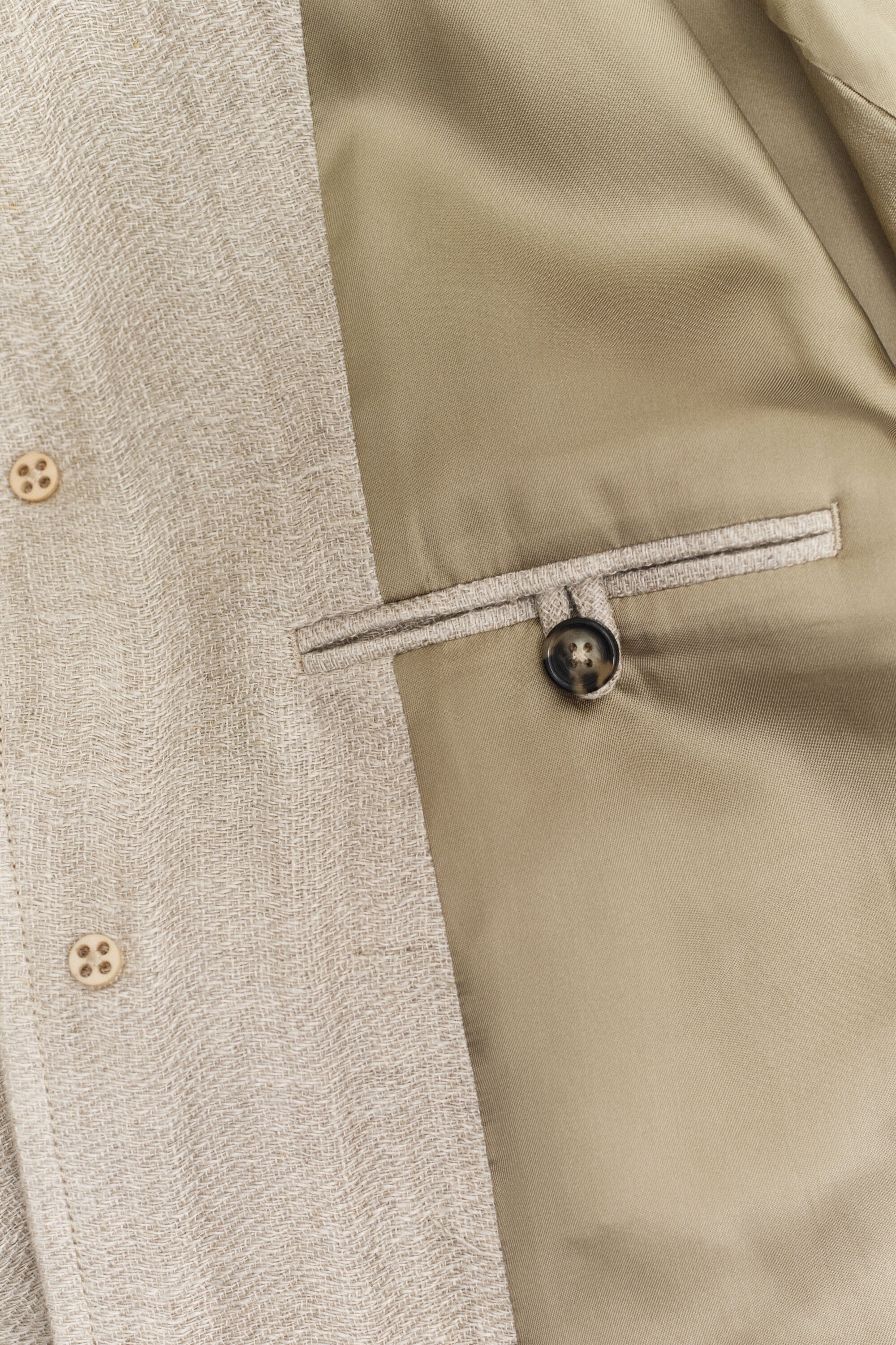 Casaco em linho com efeito de lavagem