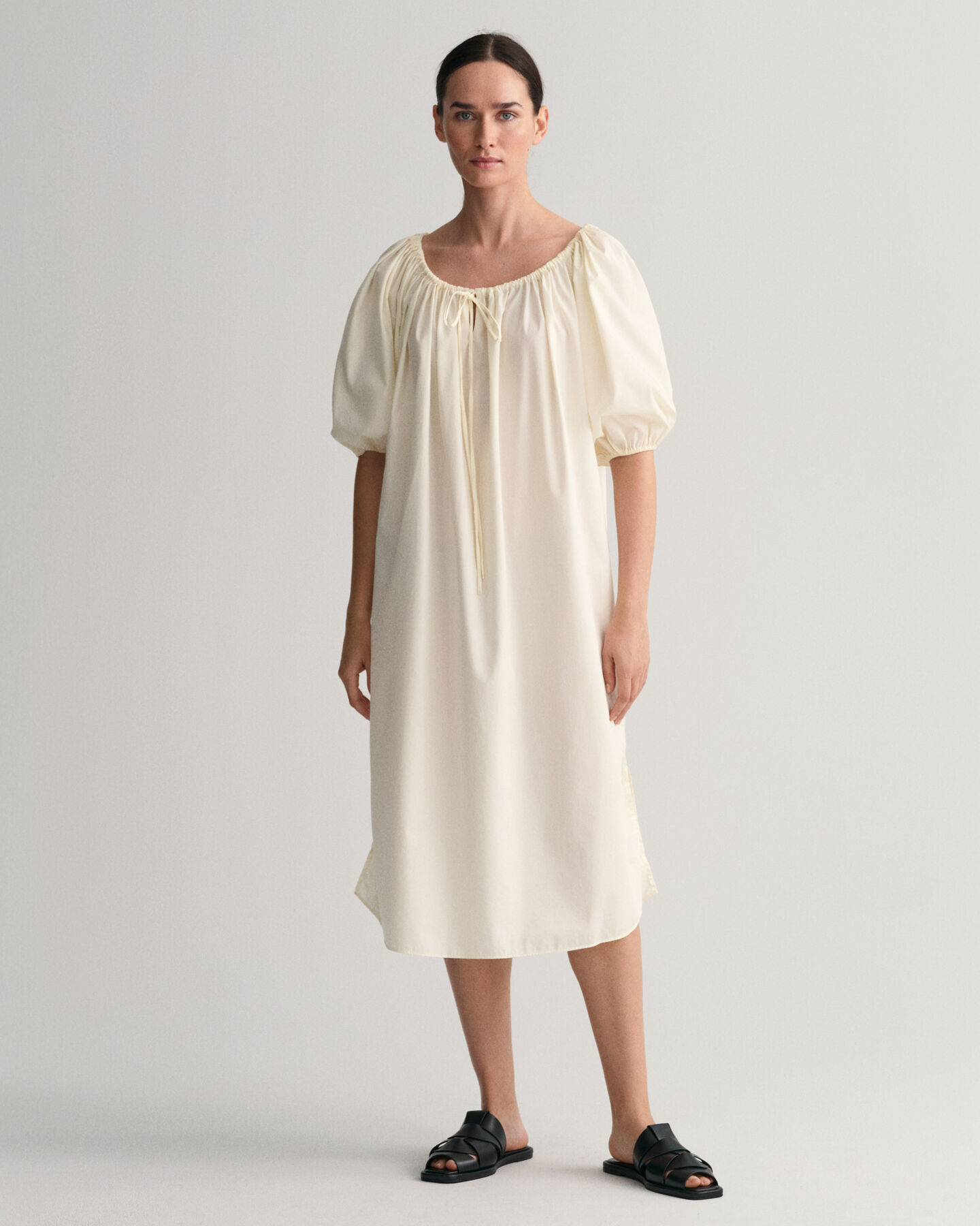 Vestido com franzidos