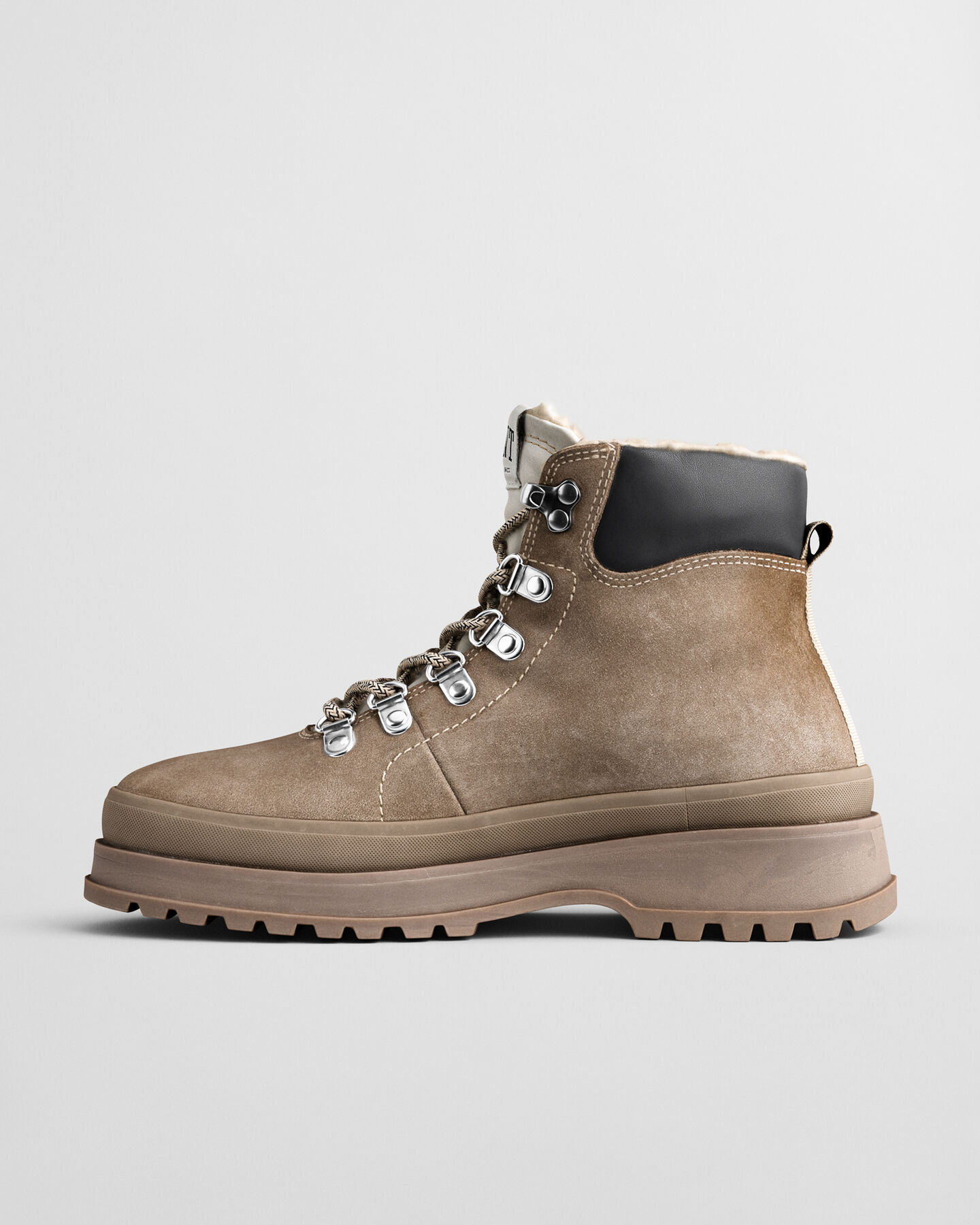 Botas de cano médio Wintly