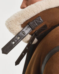 Casaco forrado com lã de carneiro