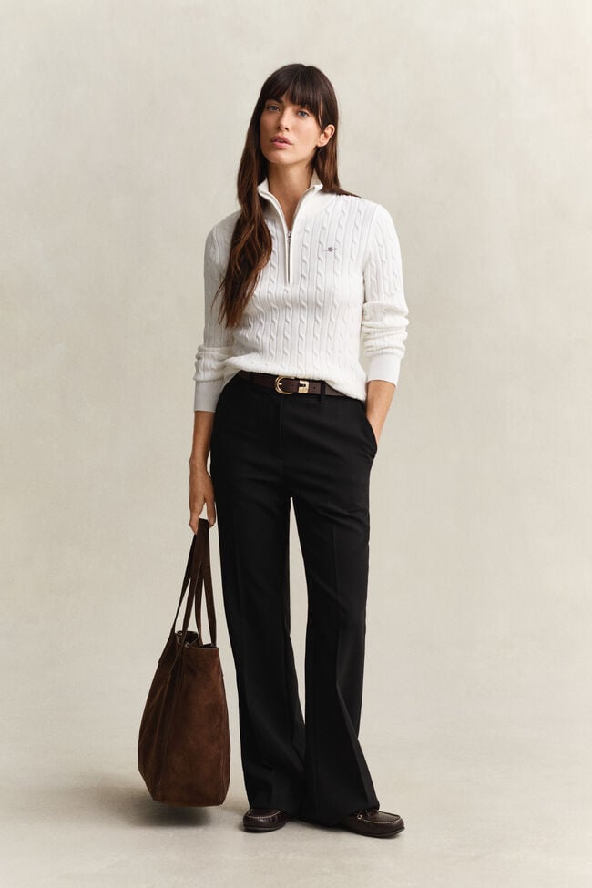 Camisola em malha entran&ccedil;ada com meio fecho de correr