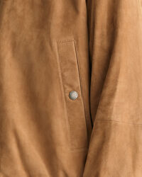 Blusão bomber em camurça