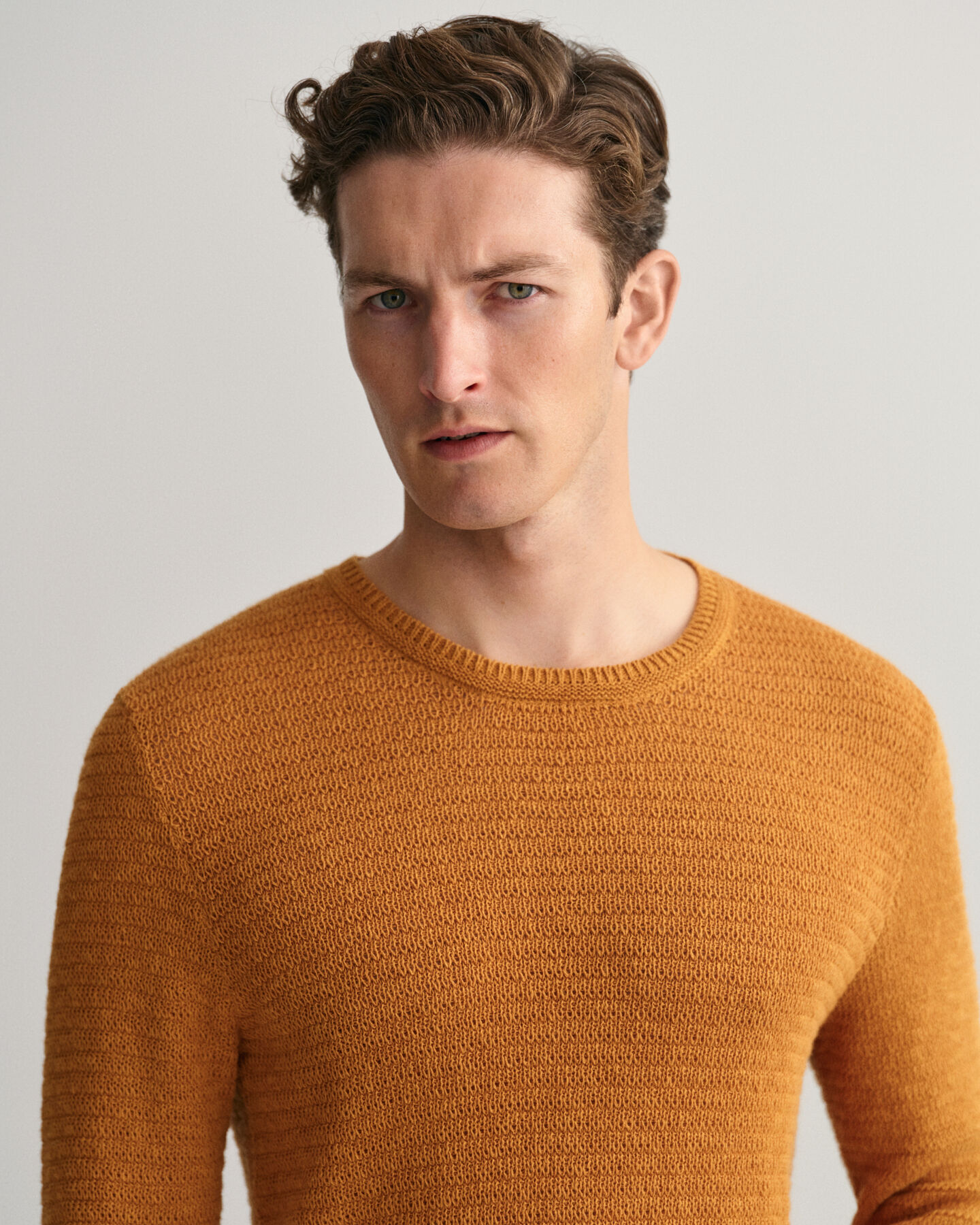 Pulover com decote redondo em linho e algod&atilde;o Textured