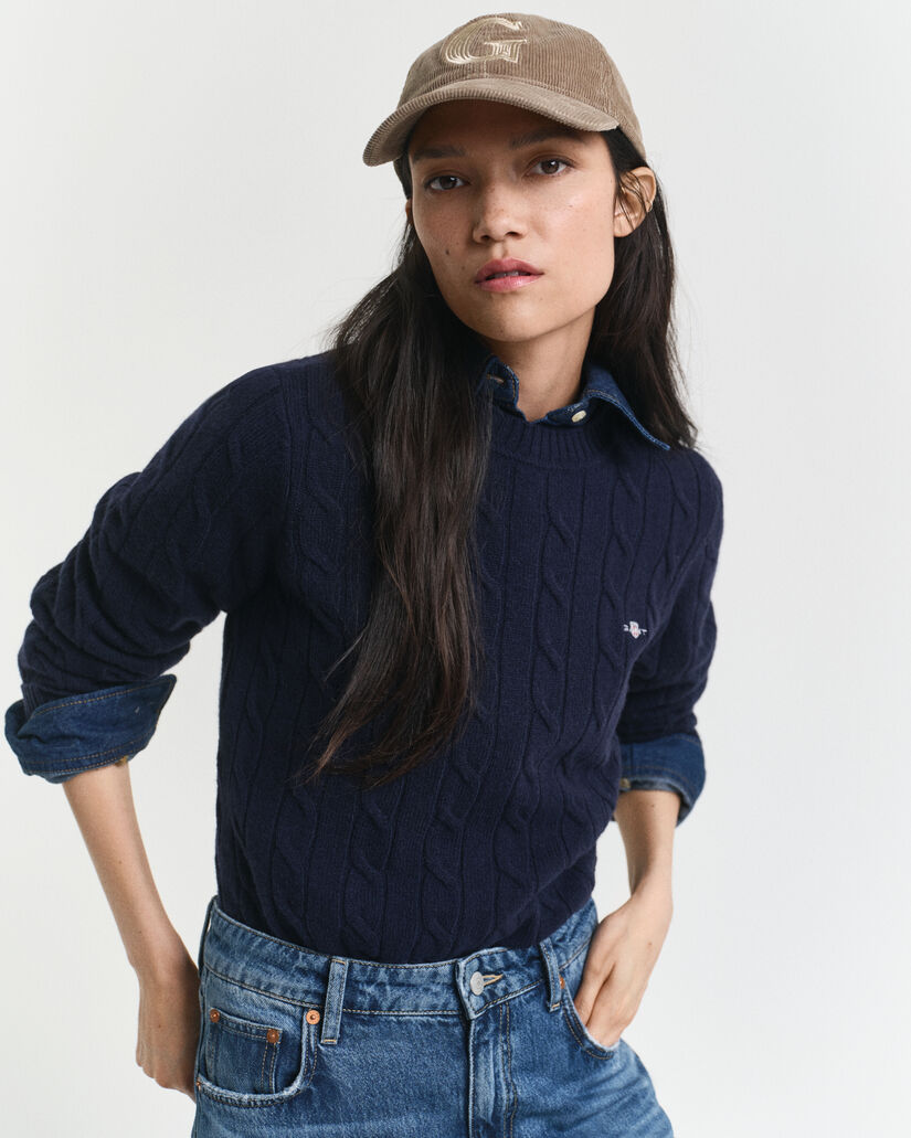 Camisola de malha entrançada de lã com decote redondo