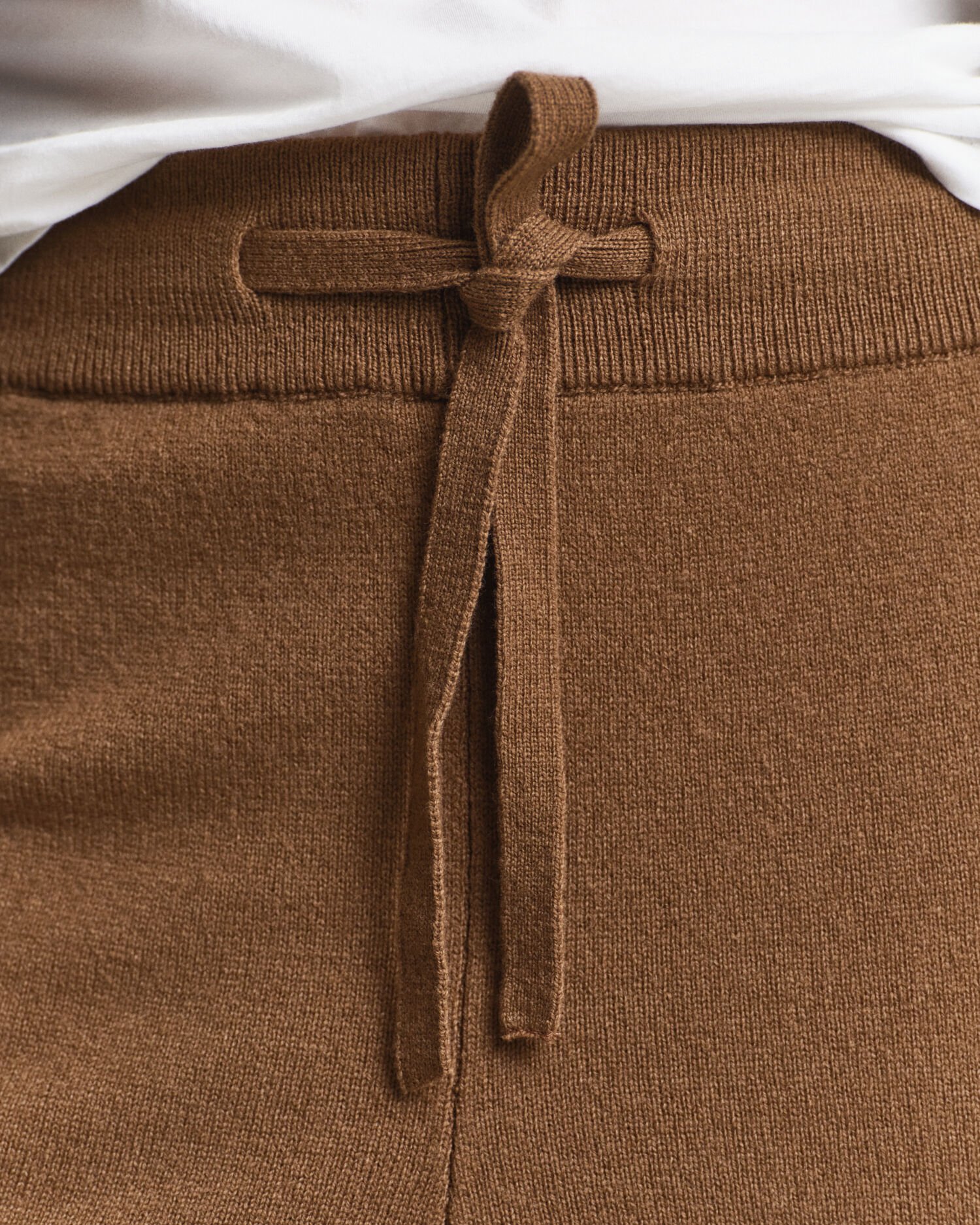 Calças em malha de lã extrafina