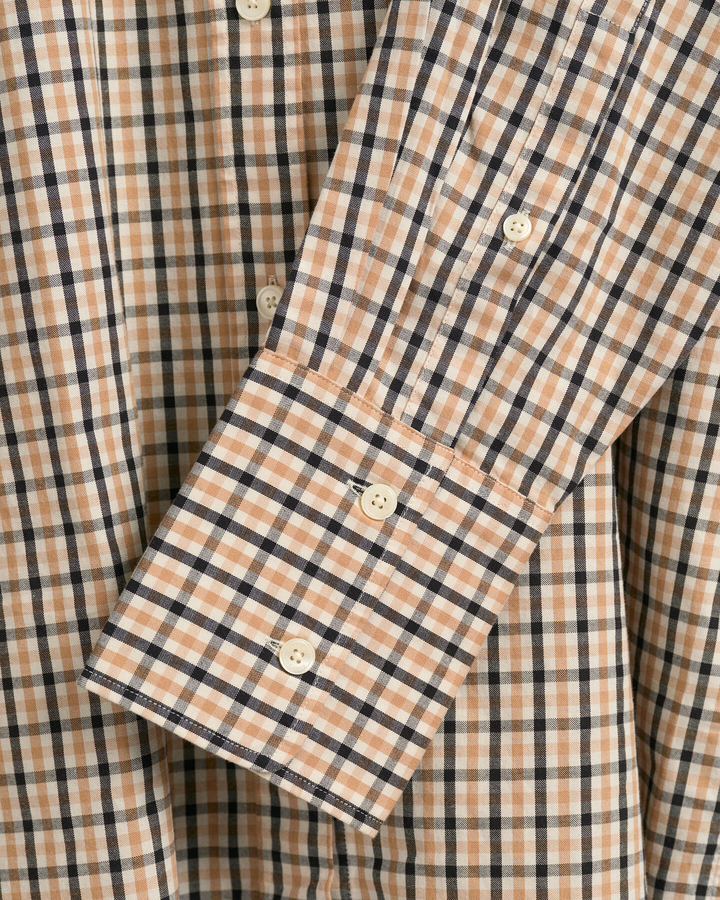 Camisa em padr&atilde;o xadrez oversized