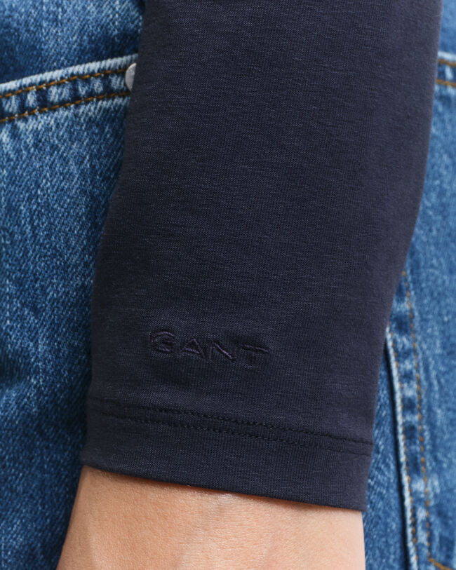 Camisola de manga comprida com decote redondo profundo