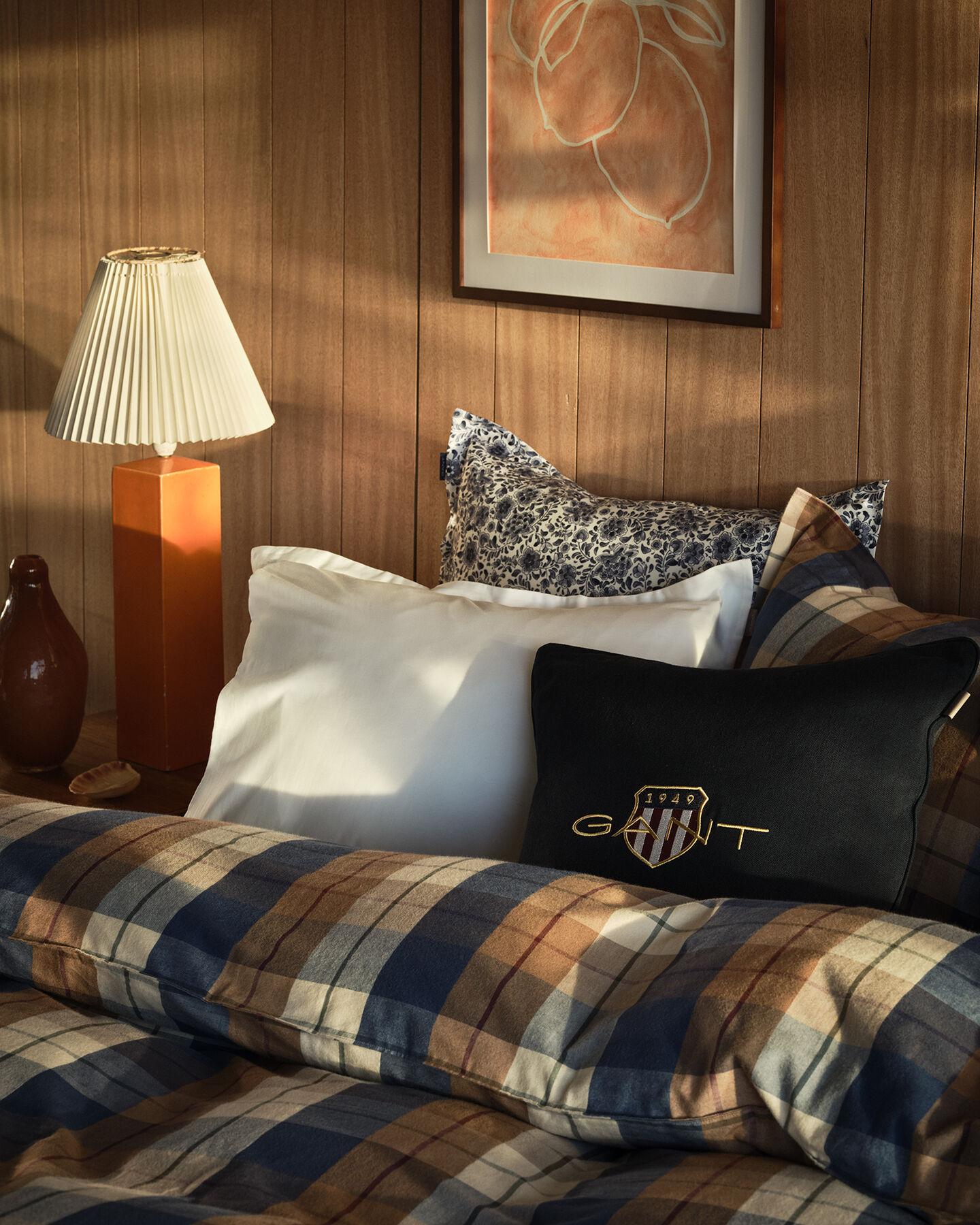 Almofada Archive Shield