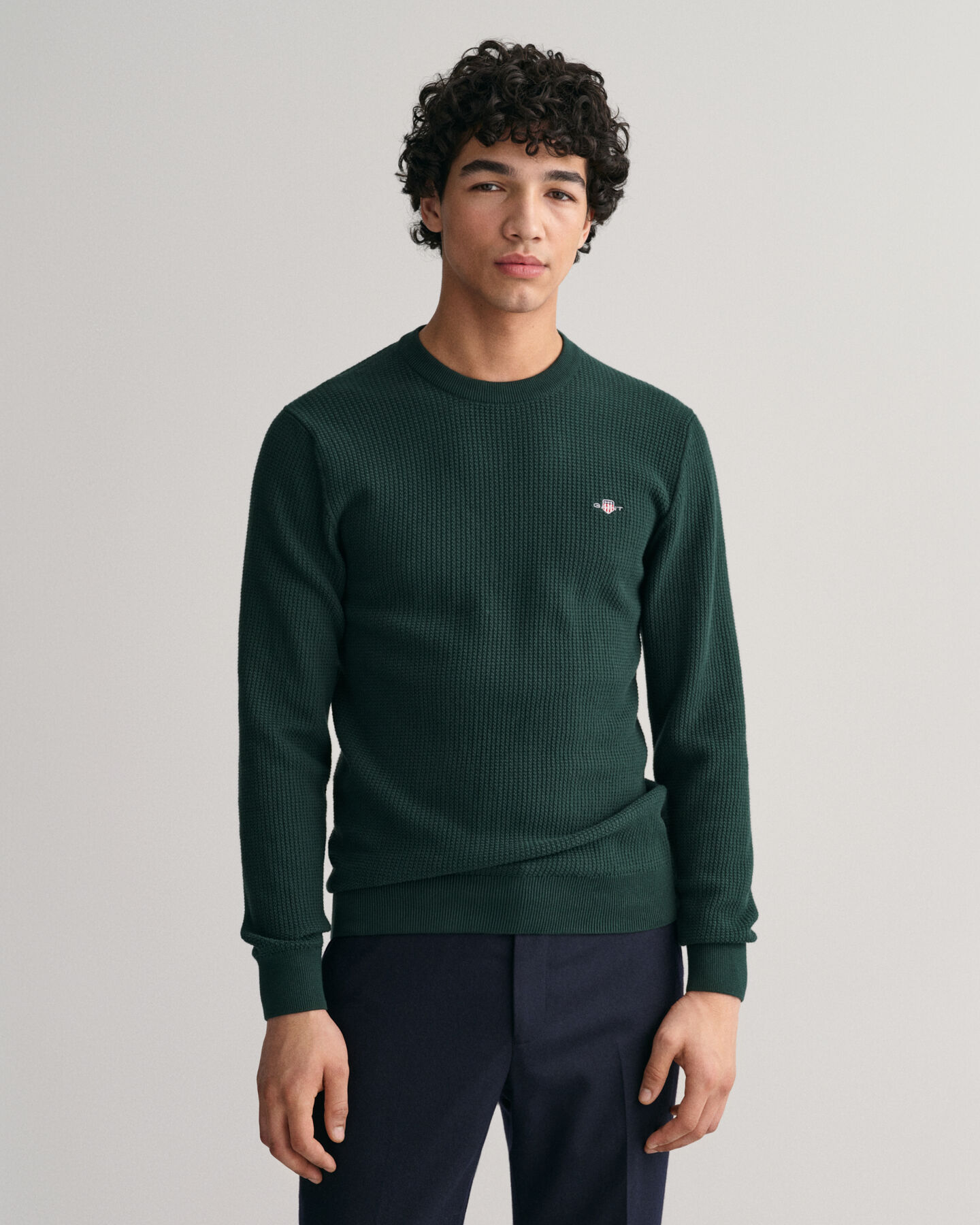 Sweatshirt com decote redondo em algod&atilde;o micro texturizado