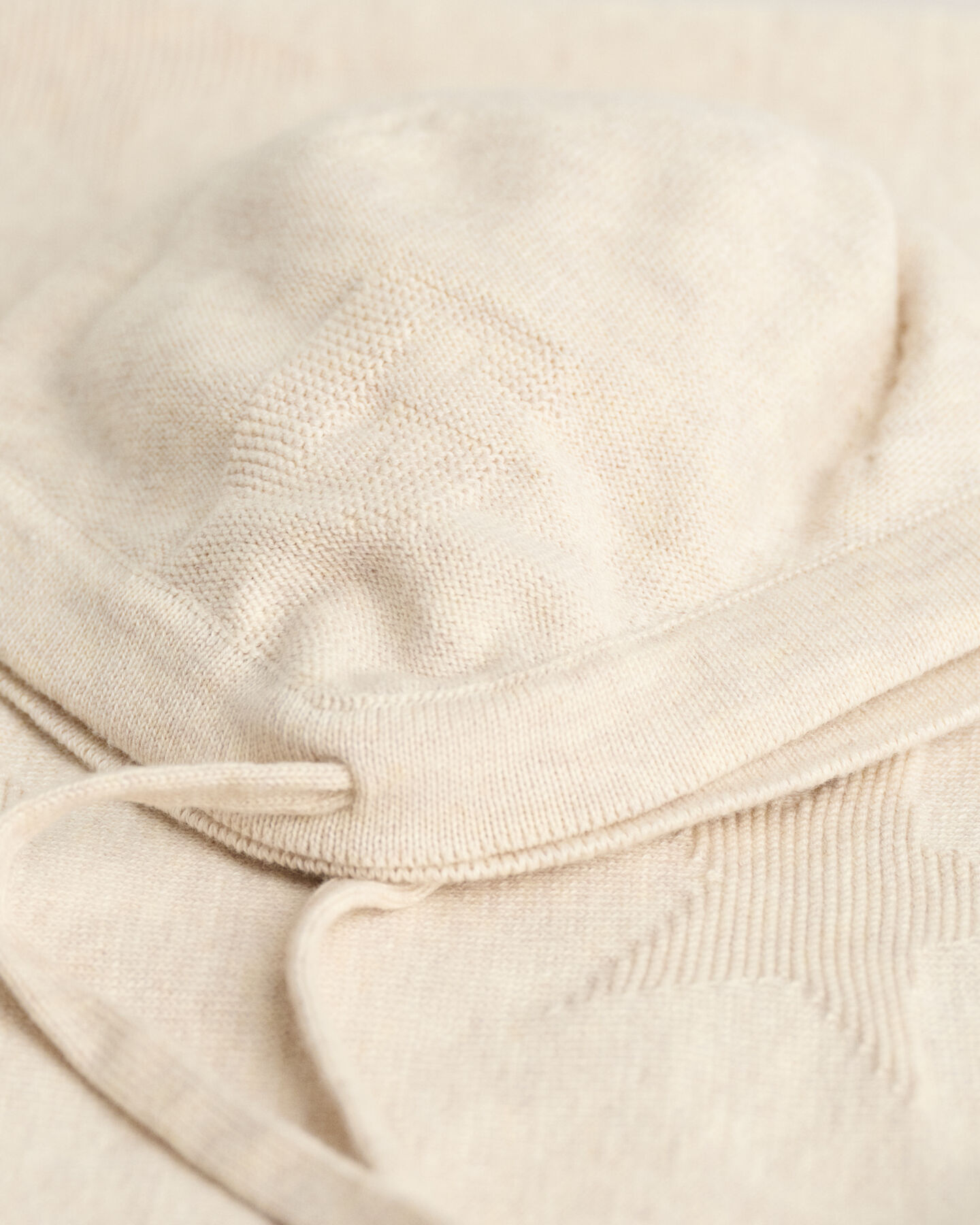 Conjunto de oferta com gorro e manta Baby