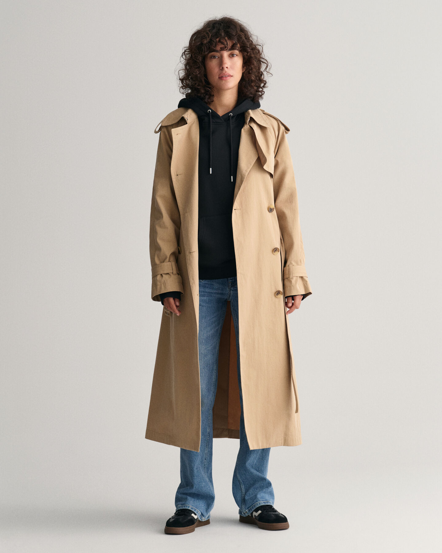 Sweatshirt com capuz Shield