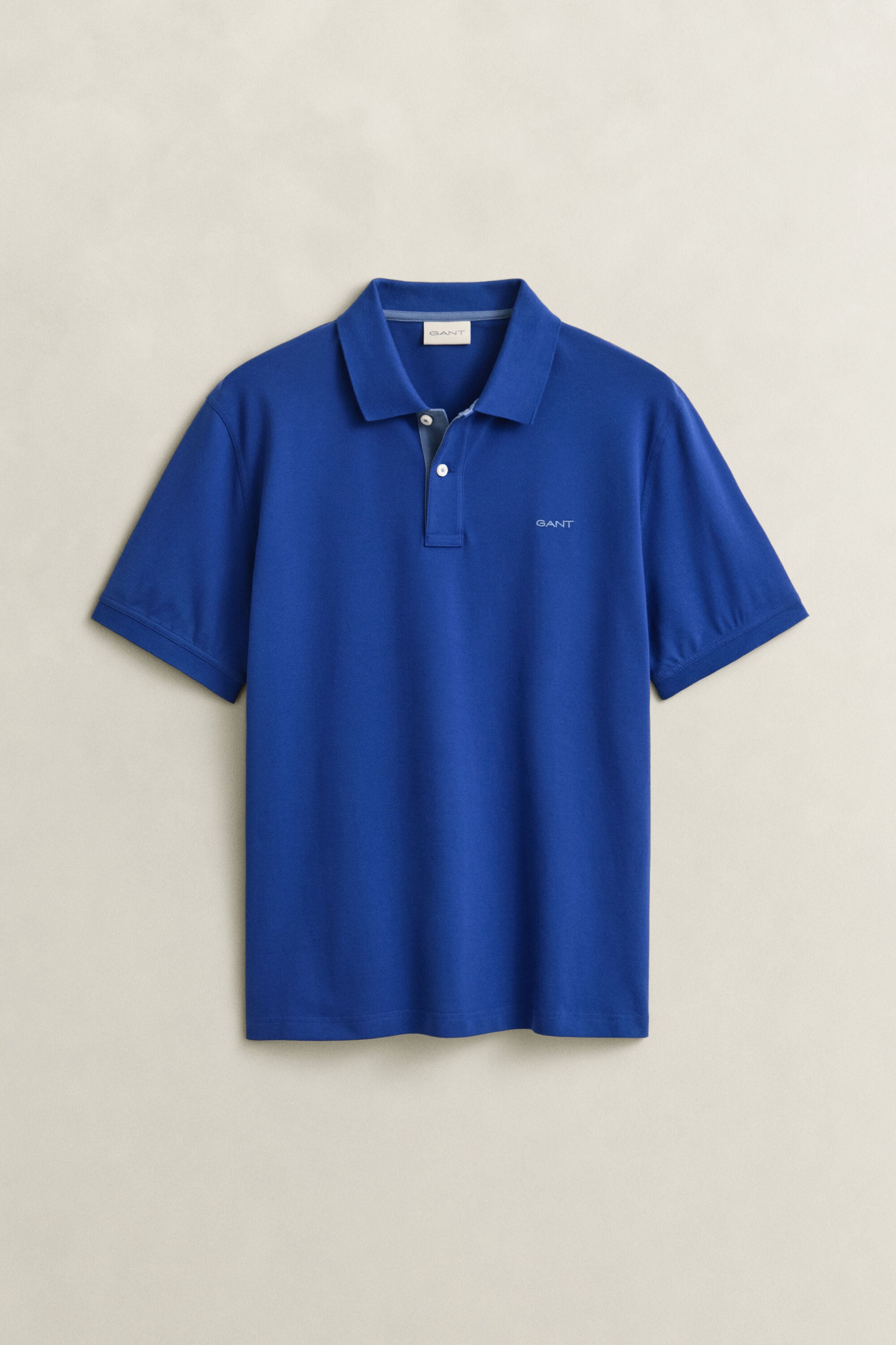 Polo em algodão piqué contrastante