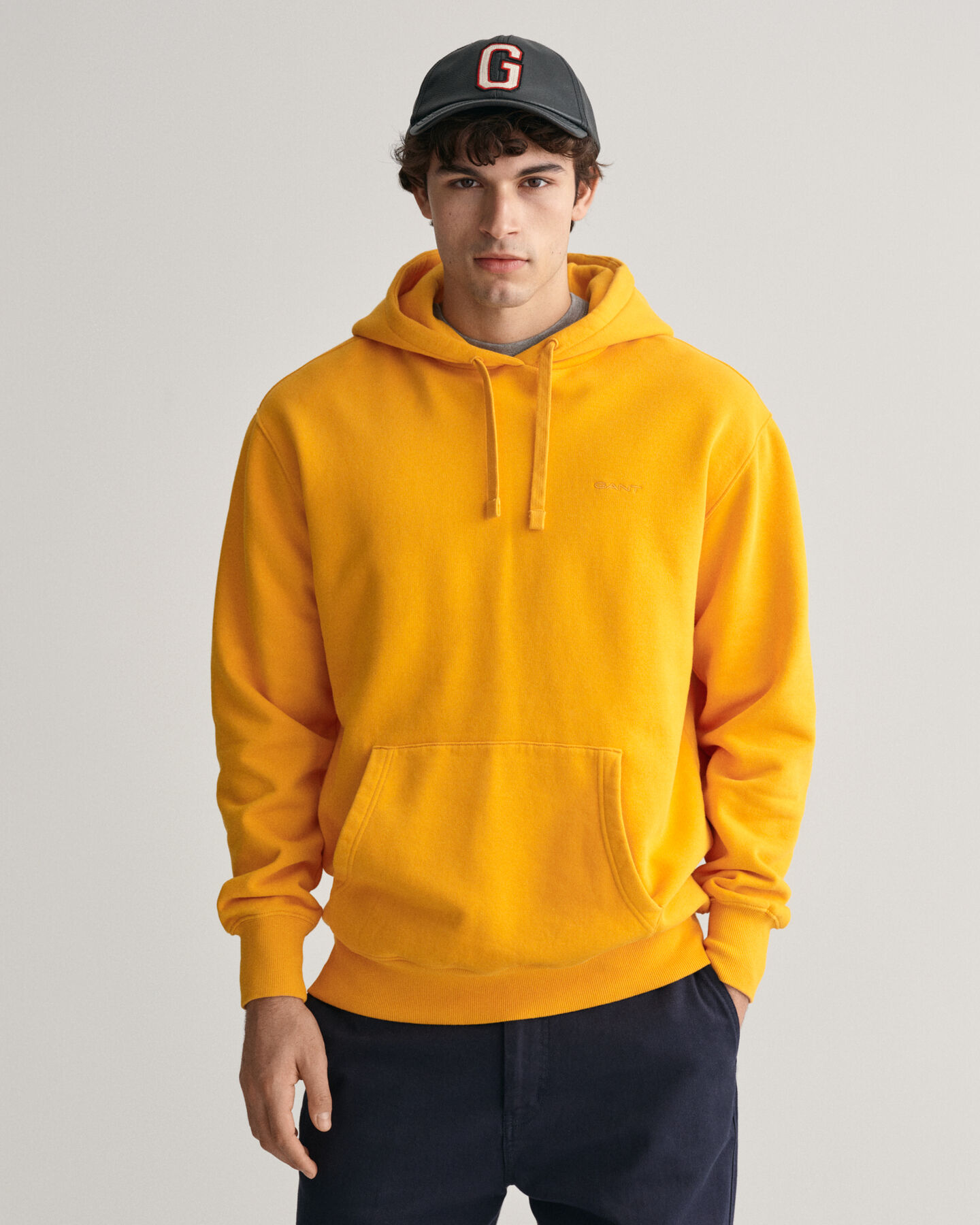 Sweatshirt com capuz e logótipo GANT