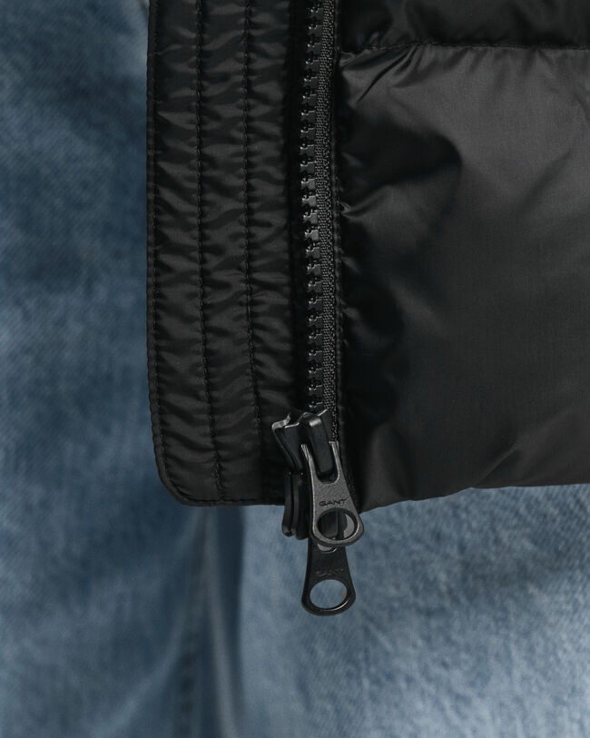 Sobretudo de penas leve