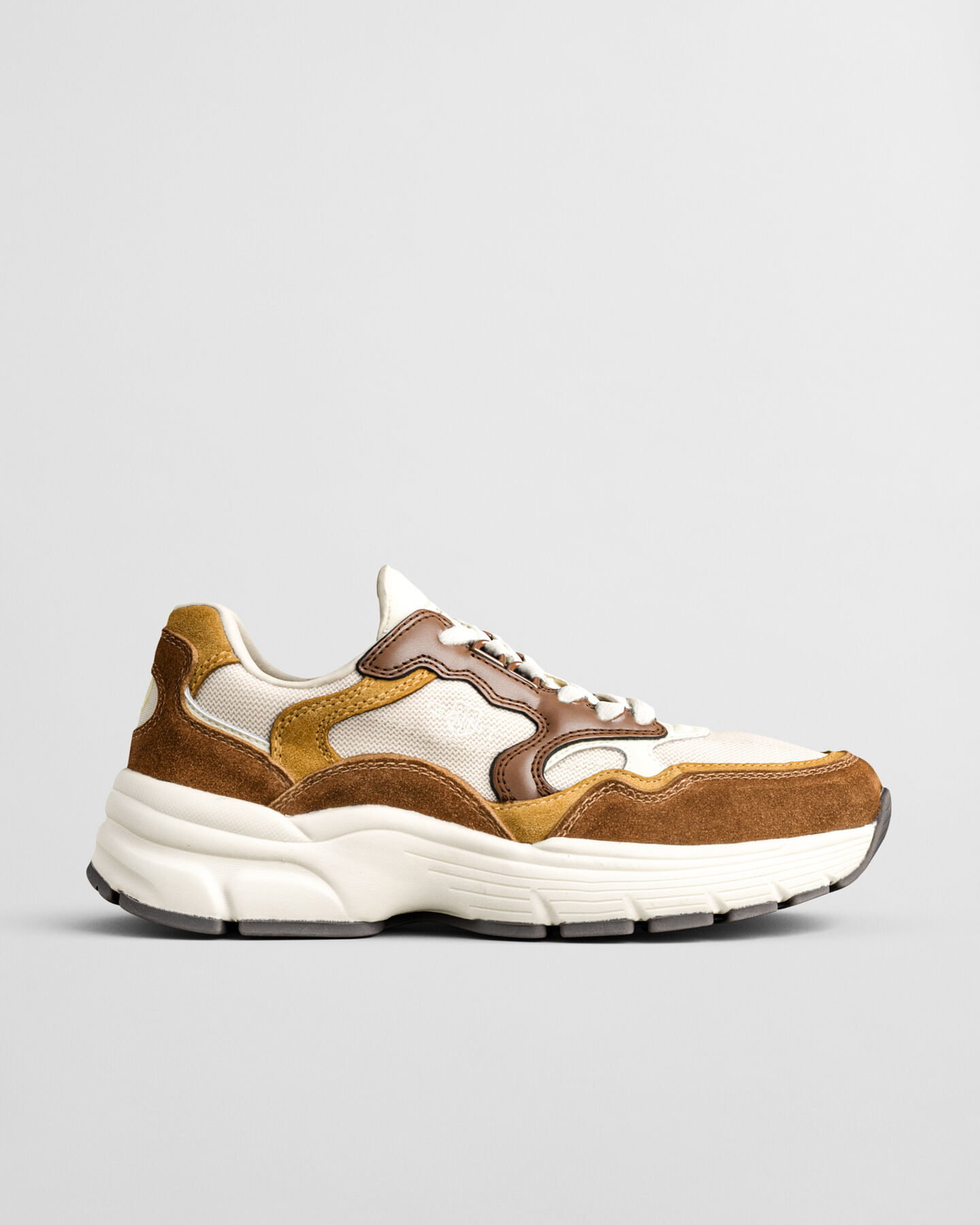 T&eacute;nis em pele e nylon Neuwill