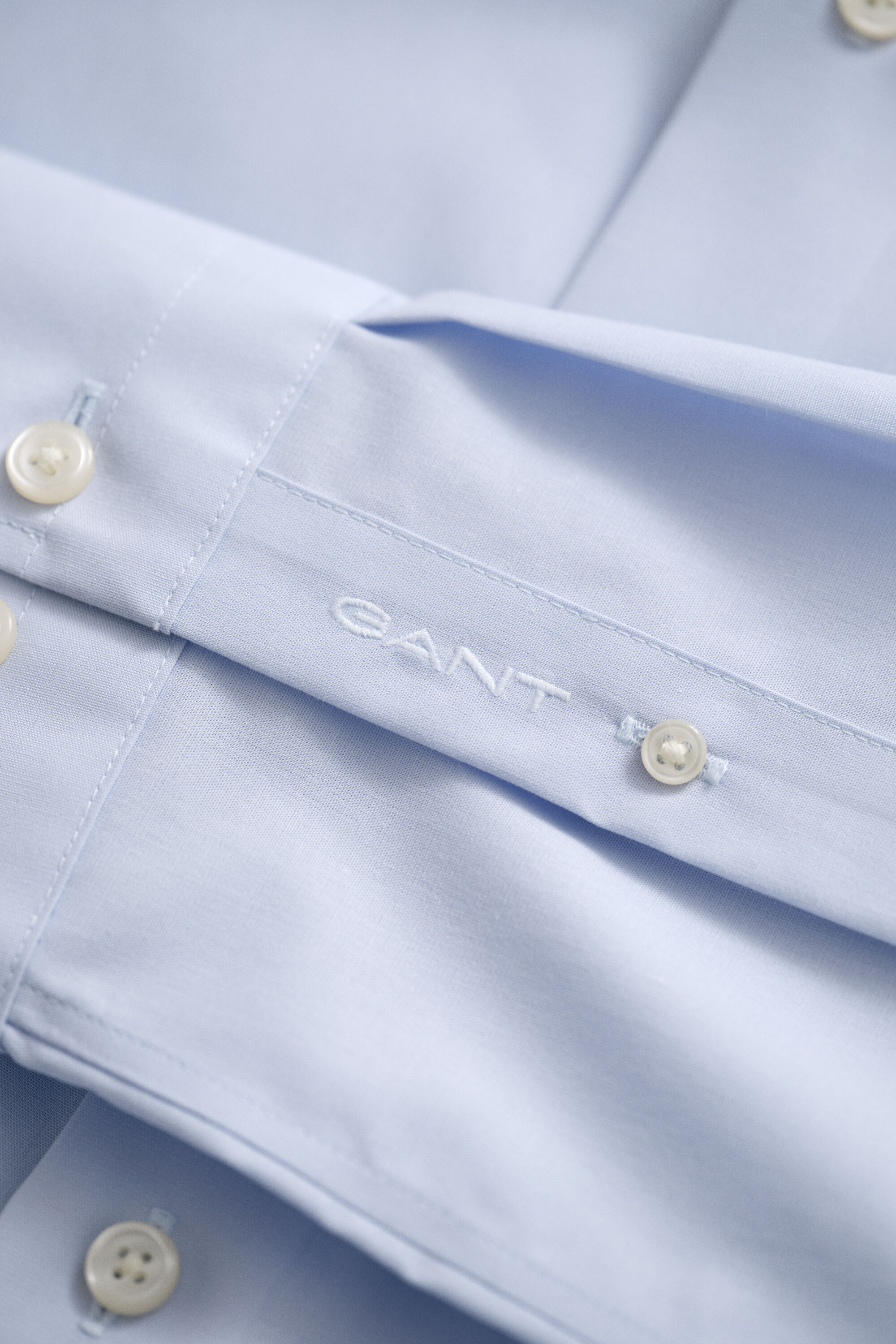 Camisa em popelina e elastano