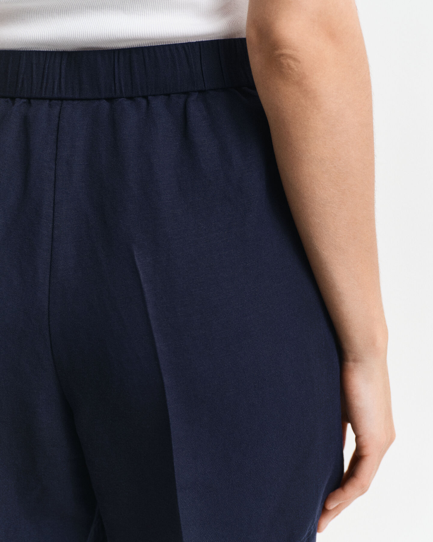 Calções pull-on em linho relaxed fit