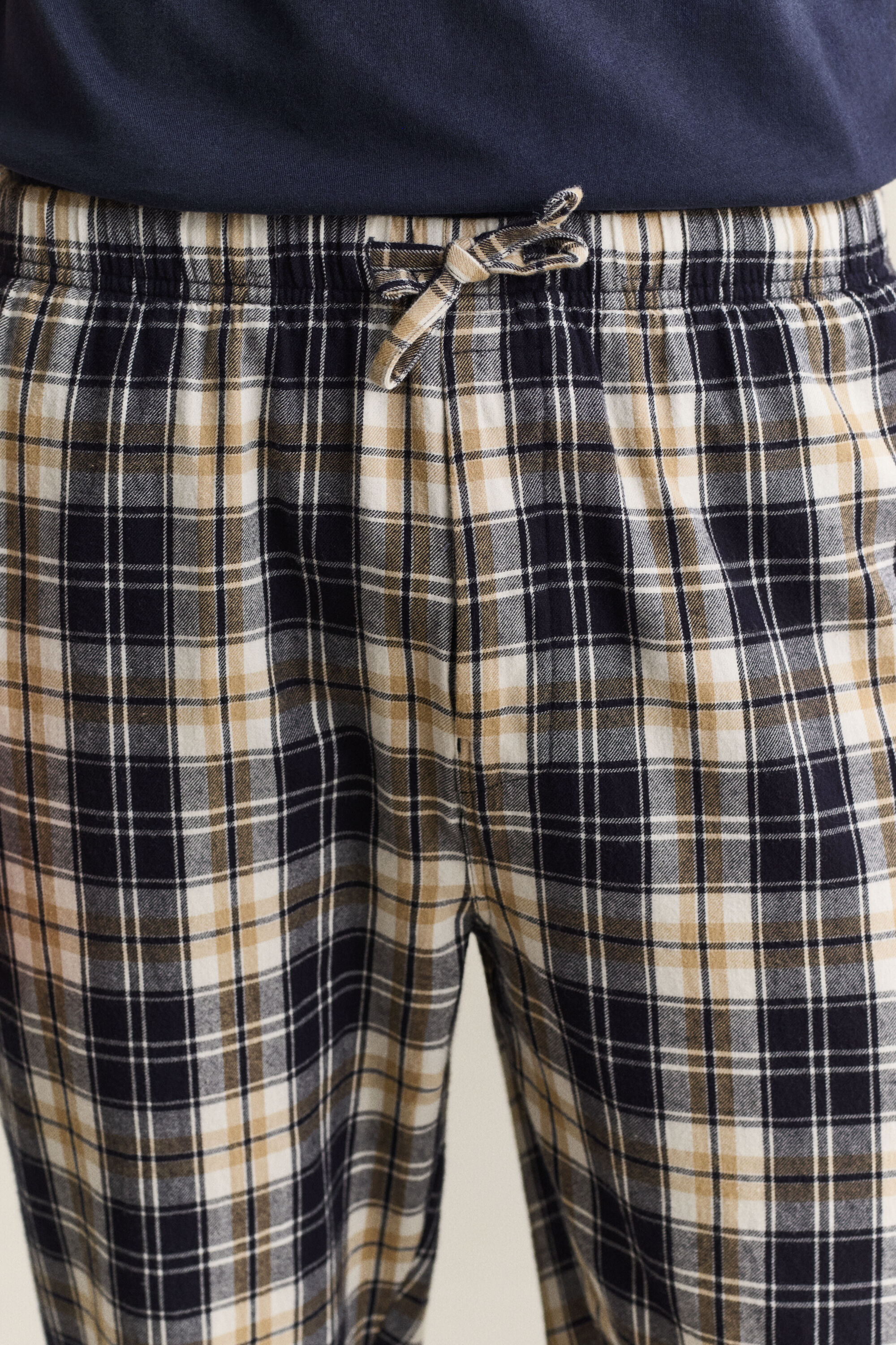 Calças de pijama com padrão de xadrez