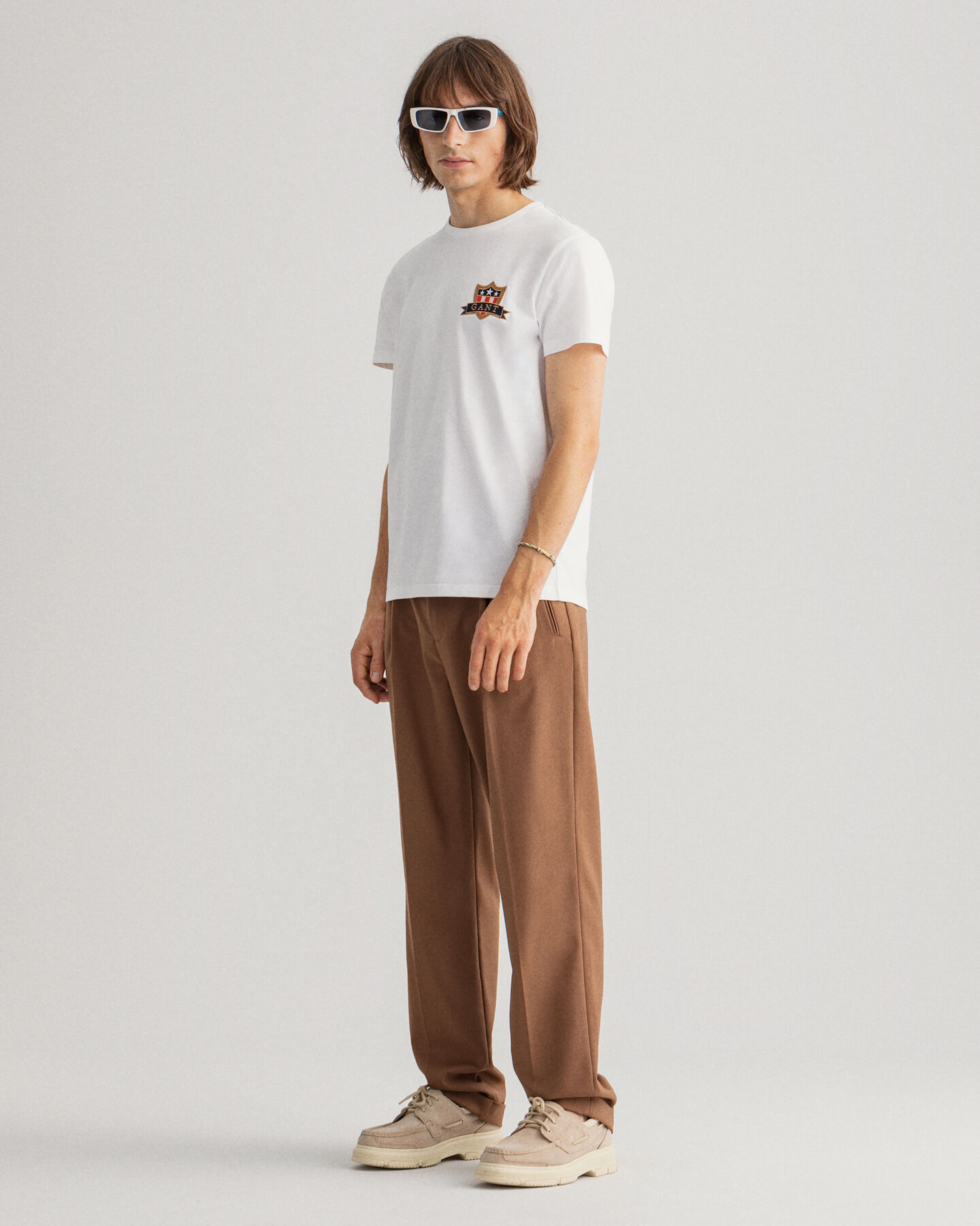 T-shirt Banner Shield