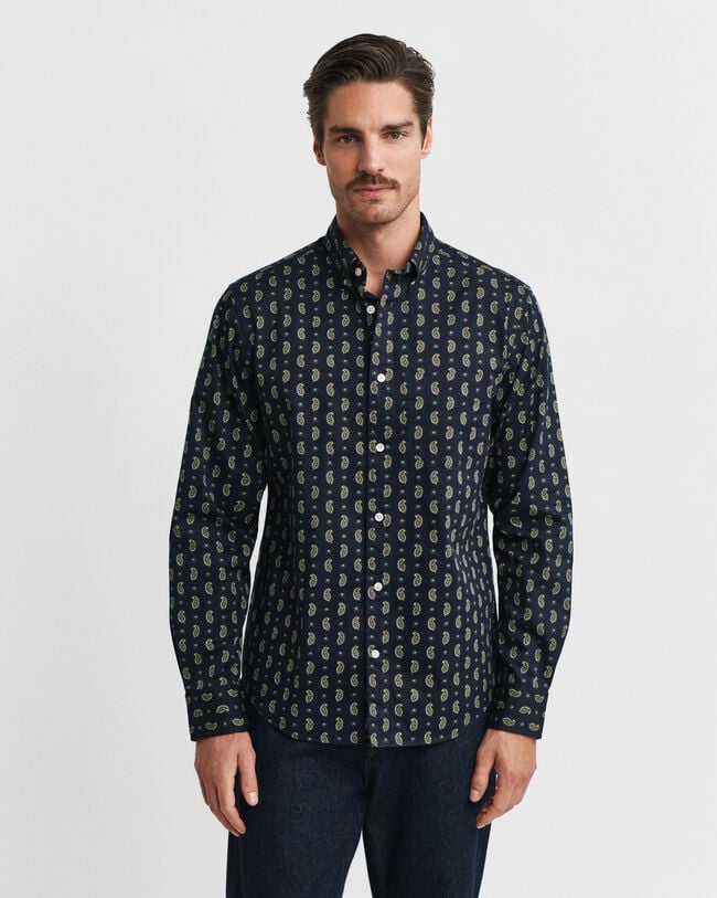 Camisa em sarja com padrão paisley estampado regular fit