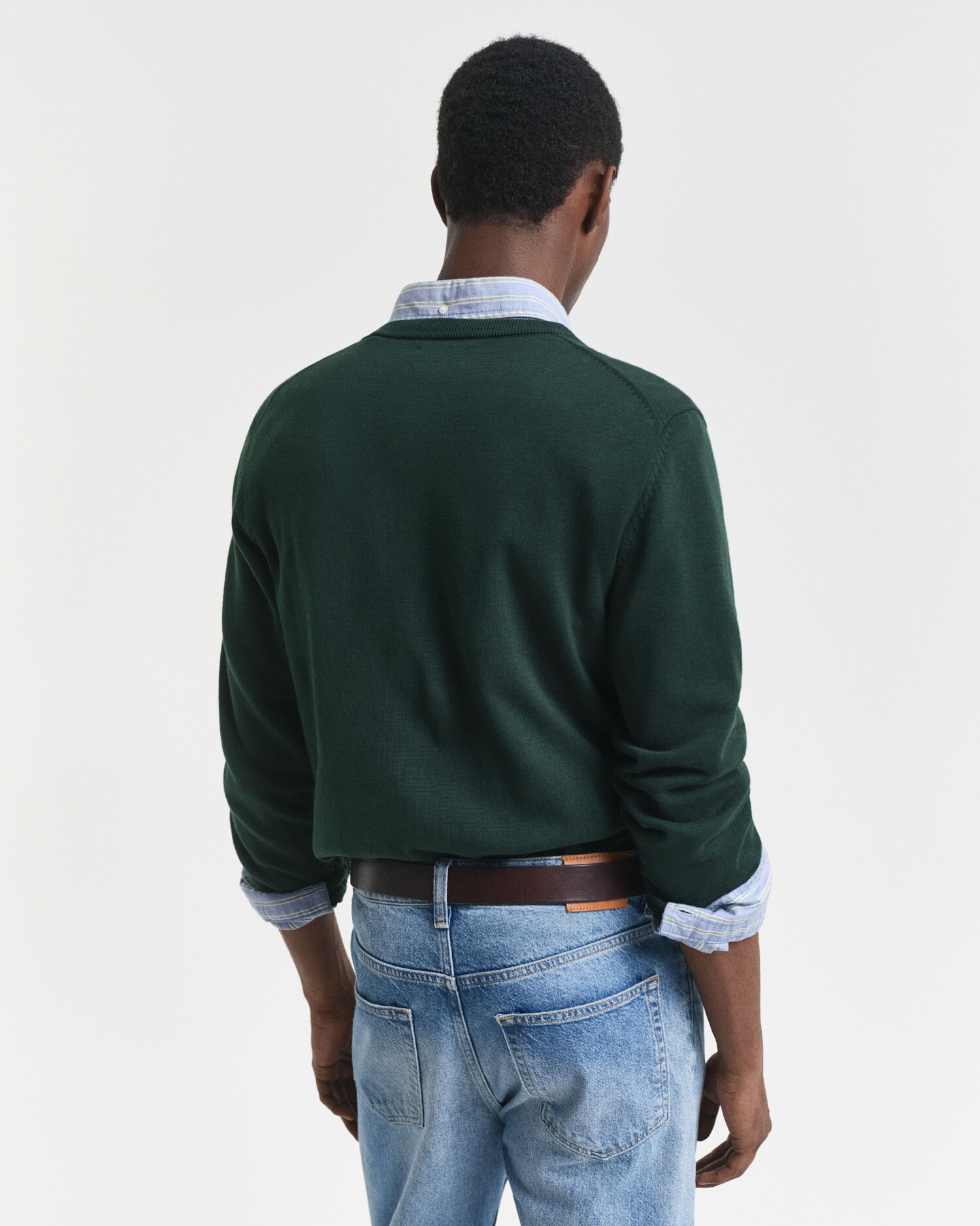 Pulover com decote em V em algodão clássico