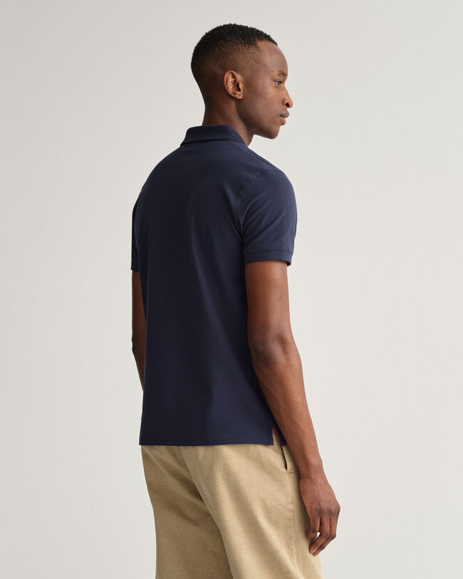 Rugger piqu&eacute; com colarinho contrastante