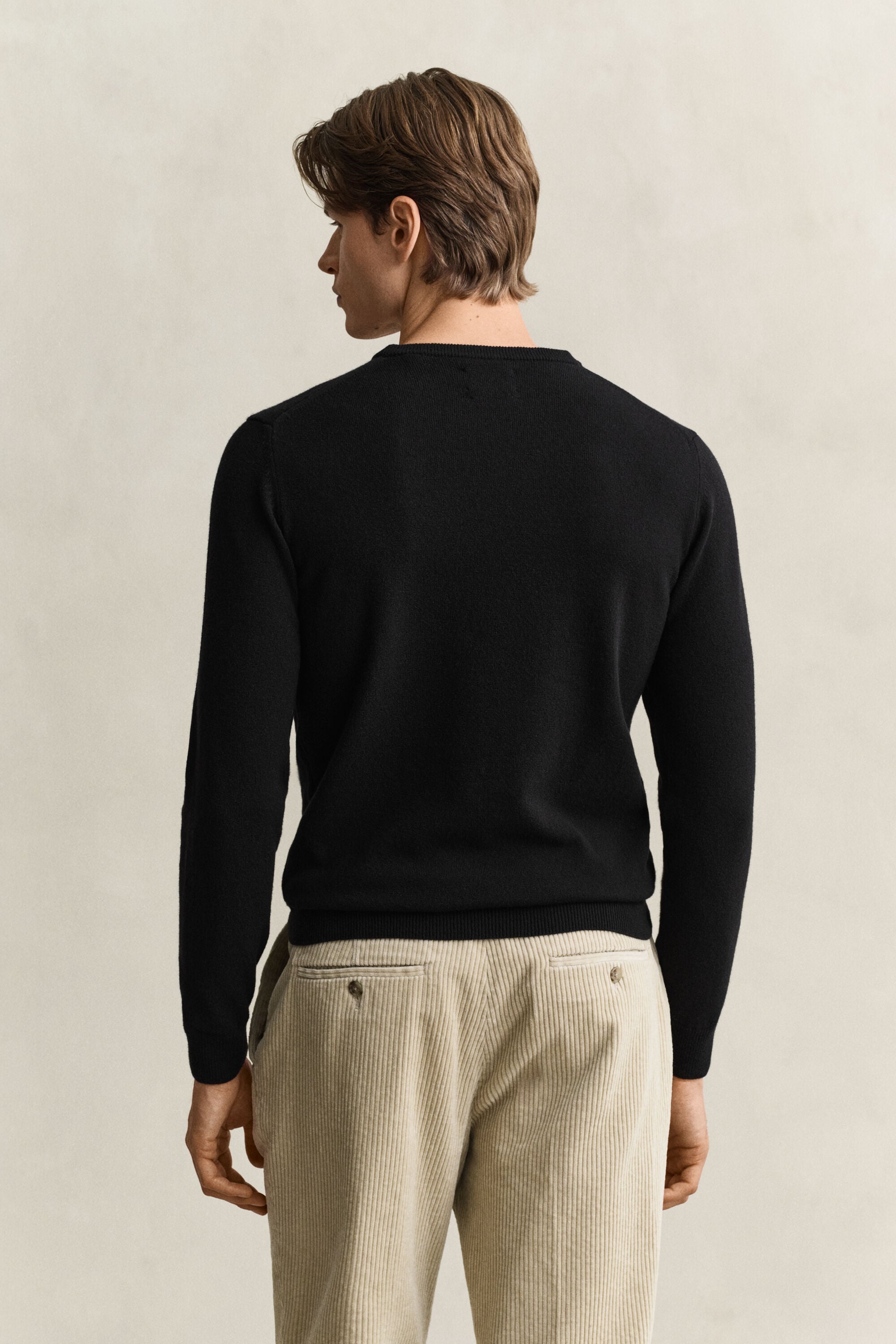Camisola de malha com decote redondo em lã