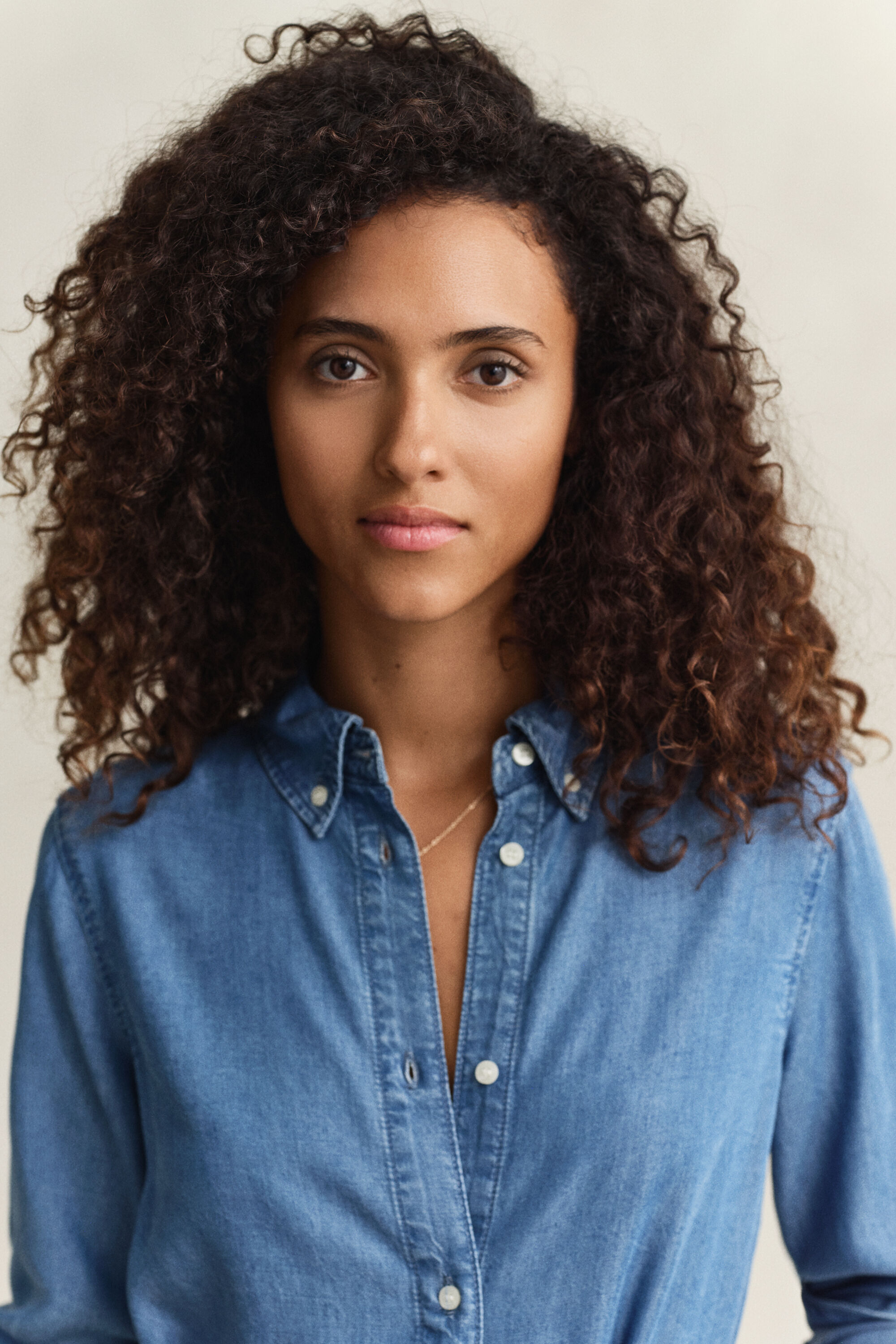 Vestido-camisa em chambray