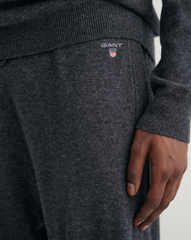 Calças desportivas em malha