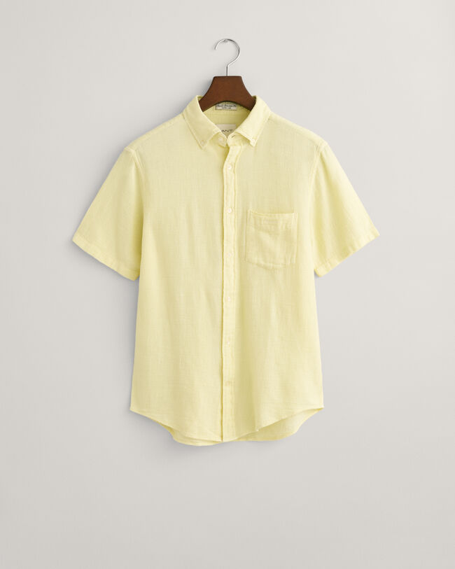 Camisa de manga curta em linho e algod&atilde;o texturizado regular fit