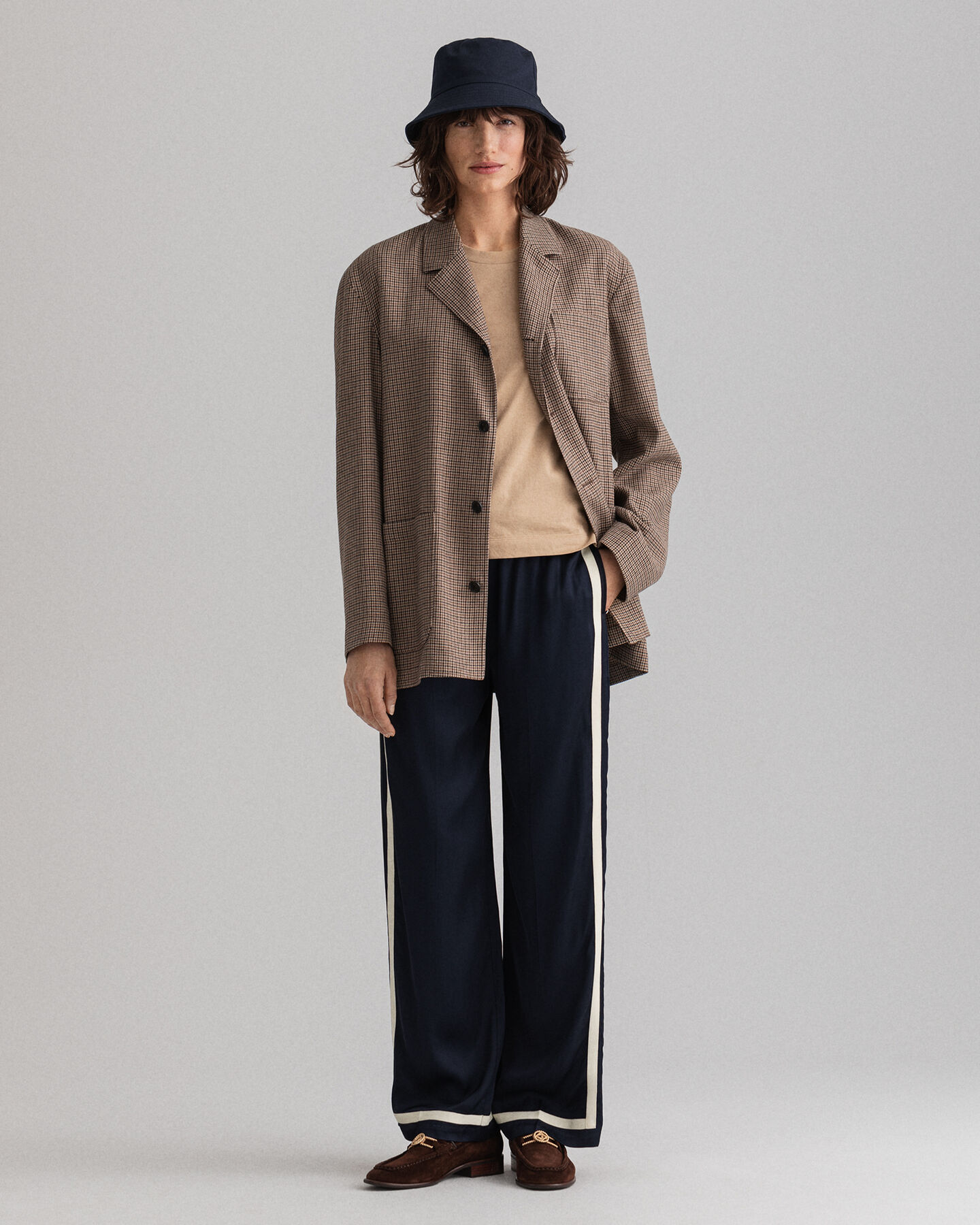 Calças Pull-On em cetim