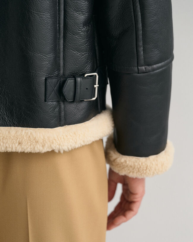 Casaco forrado com lã de carneiro resistente