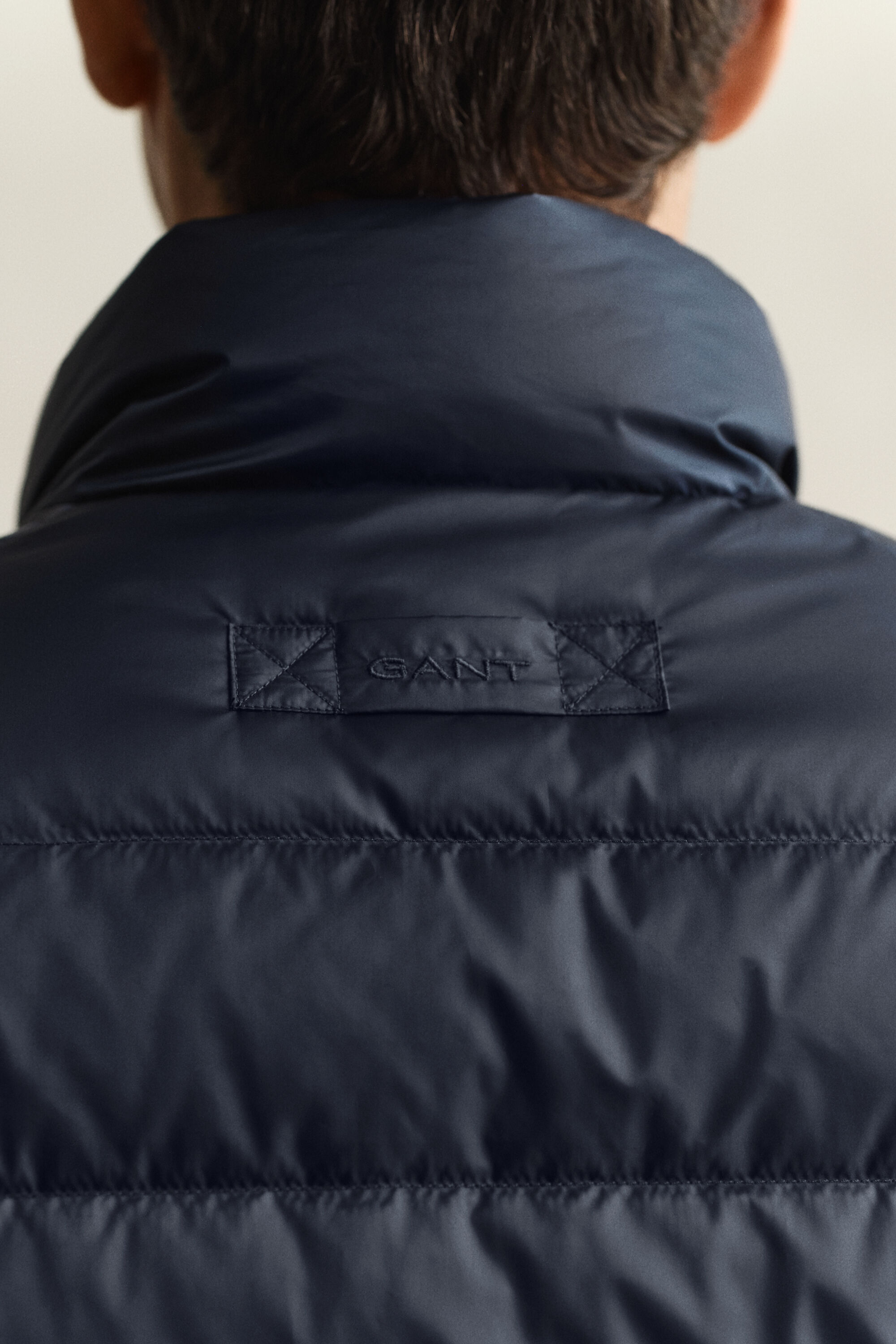 Blusão de penas leve