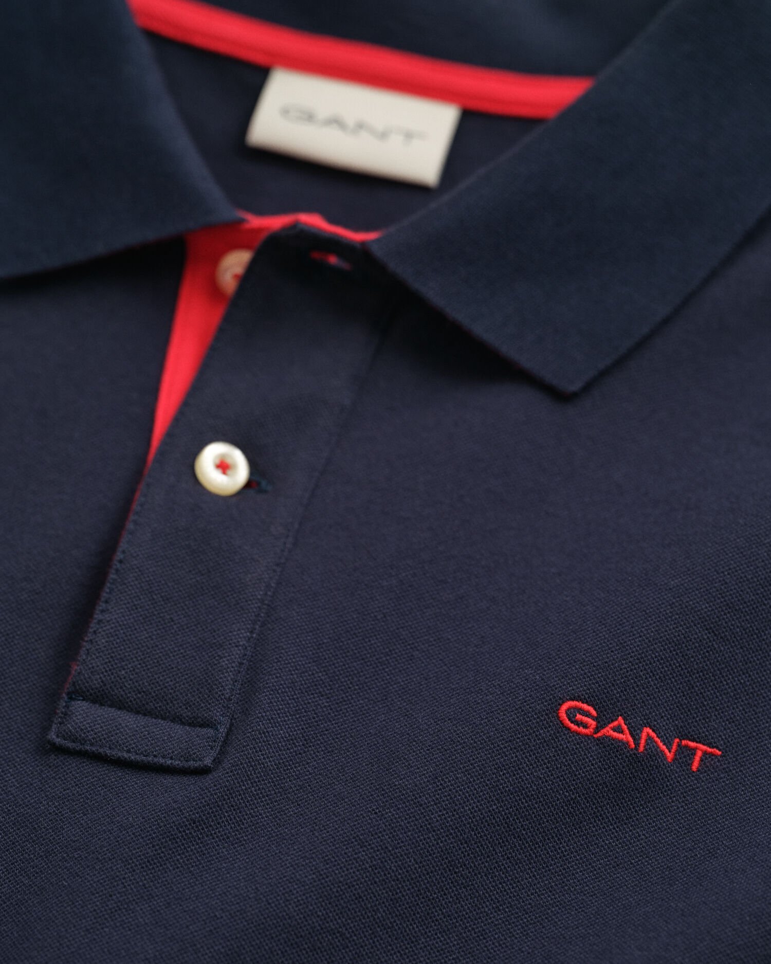 Rugger em algodão piqué contrastante