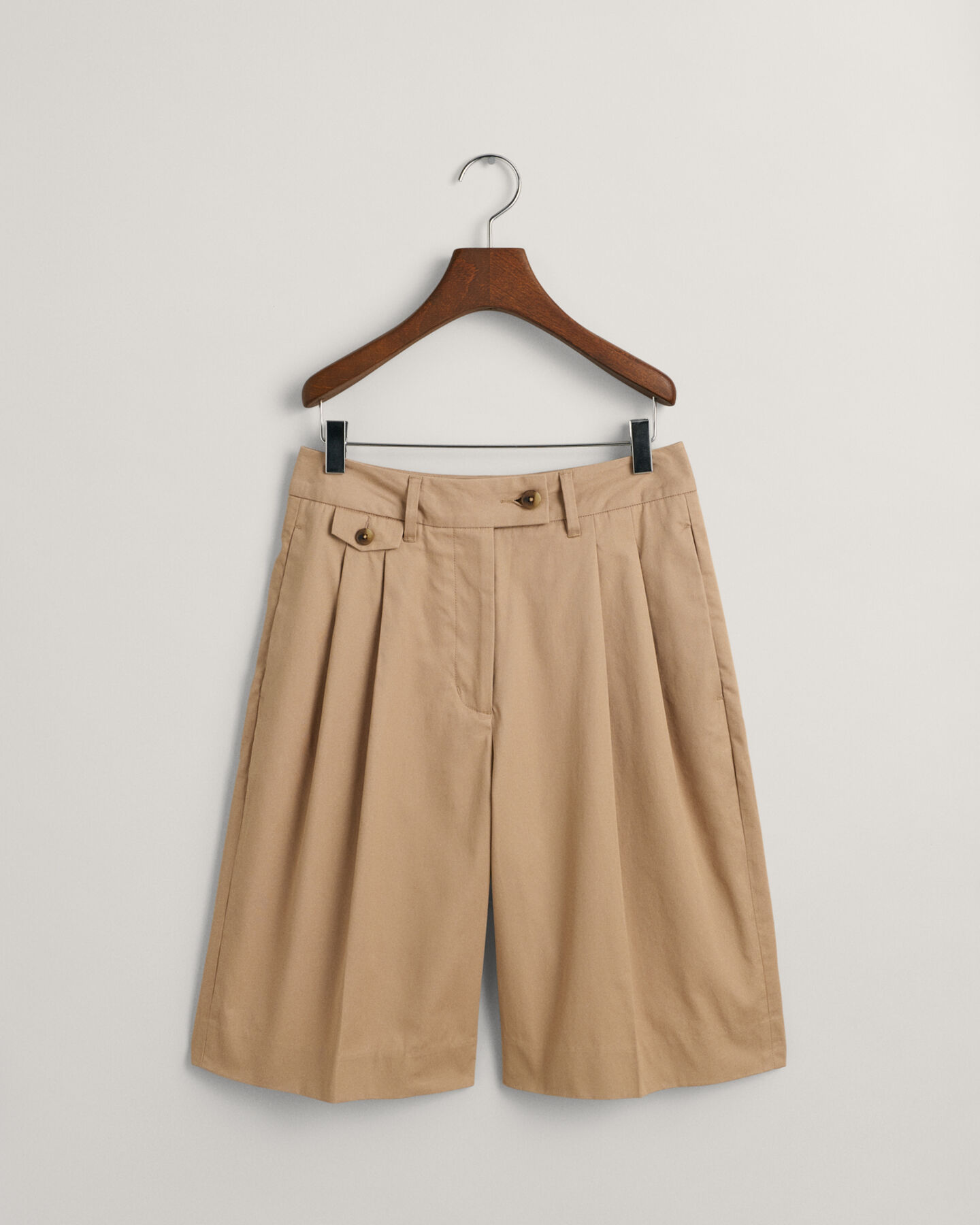 Cal&ccedil;&otilde;es chino com pregas relaxed fit