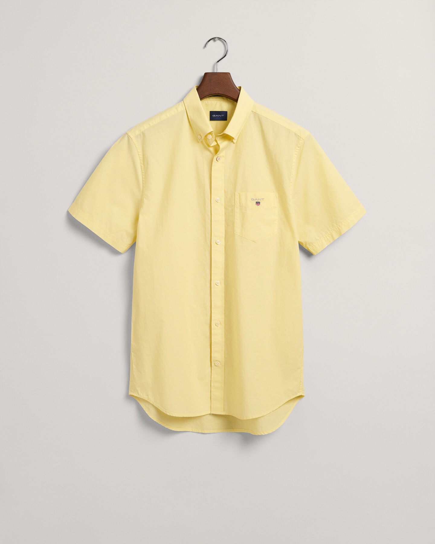 Camisa de popelina com manga curta regular fit