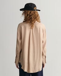 Camisa com bolsos com aba relaxed fit