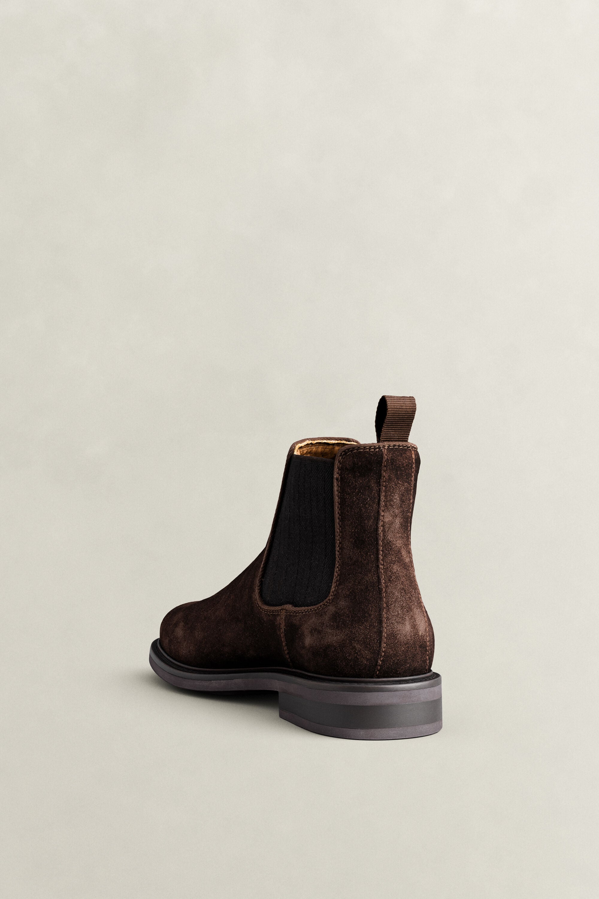 Botas Chelsea em camurça St Fairkon