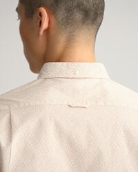 Camisa Oxford com padr&atilde;o paisley pequeno slim fit