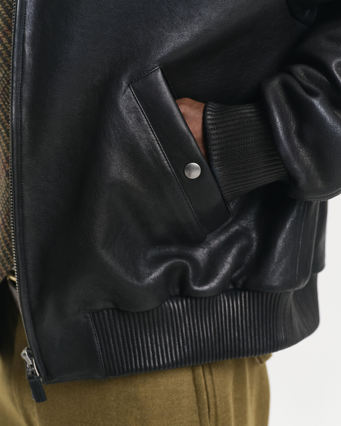 Casaco Harrington em pele