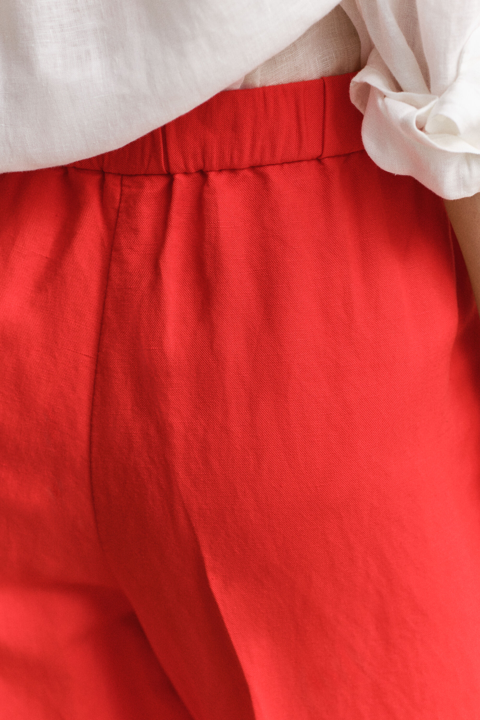 Calças em mistura de linho