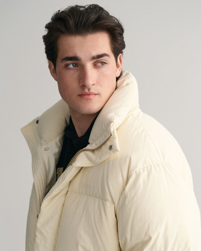 Blusão acolchoado de penas