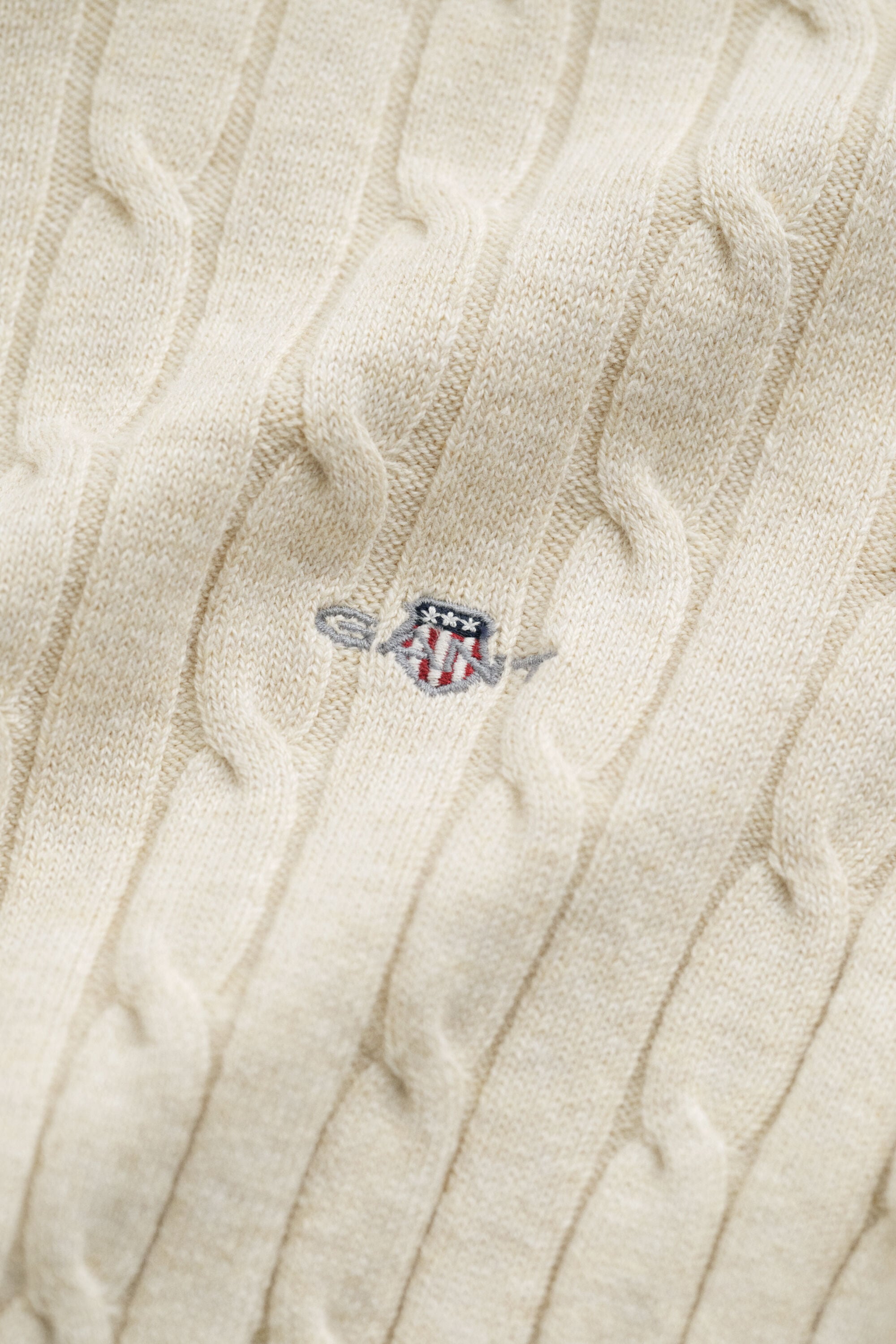 Camisola de malha entrançada com decote redondo em algodão com elastano