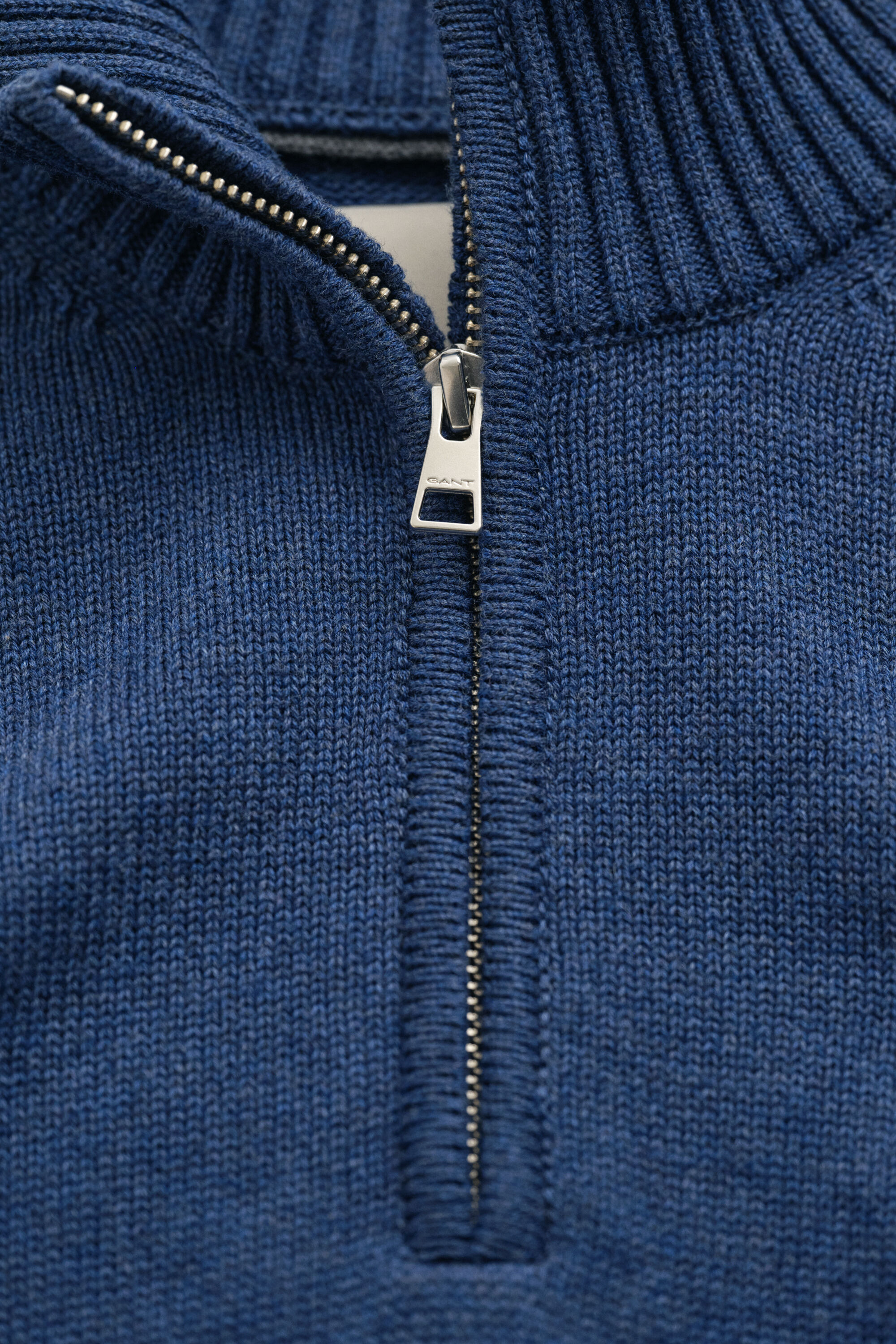 Camisola de malha em algodão com meio fecho Casual