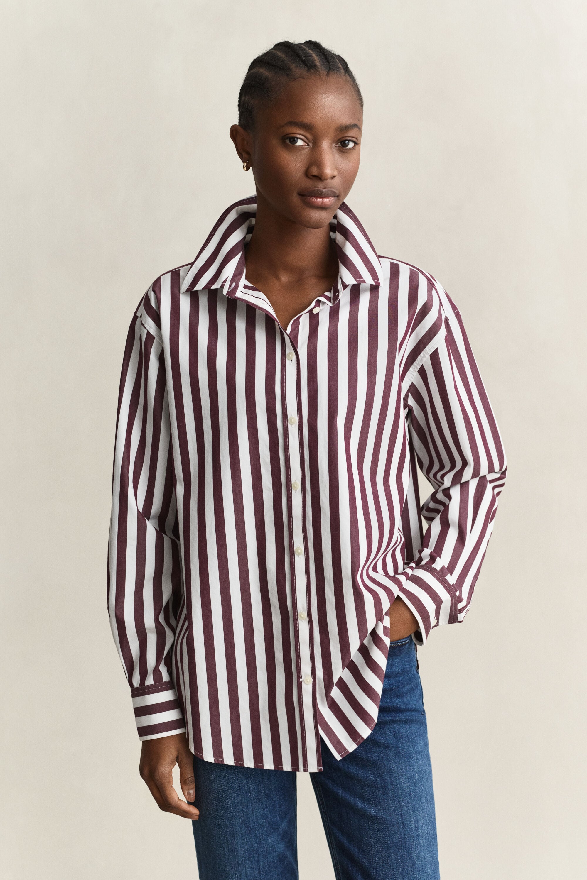 Camisa em popelina às riscas relaxed fit